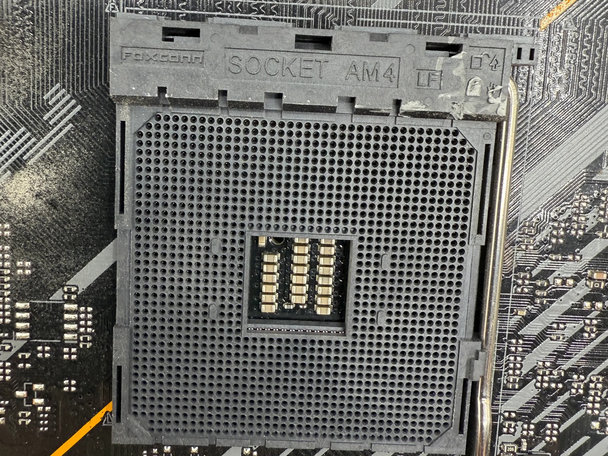 ASUS AM4 TUF Gaming x570-Plus (Wi-Fi)  PCIe 4.0, Dual M.2