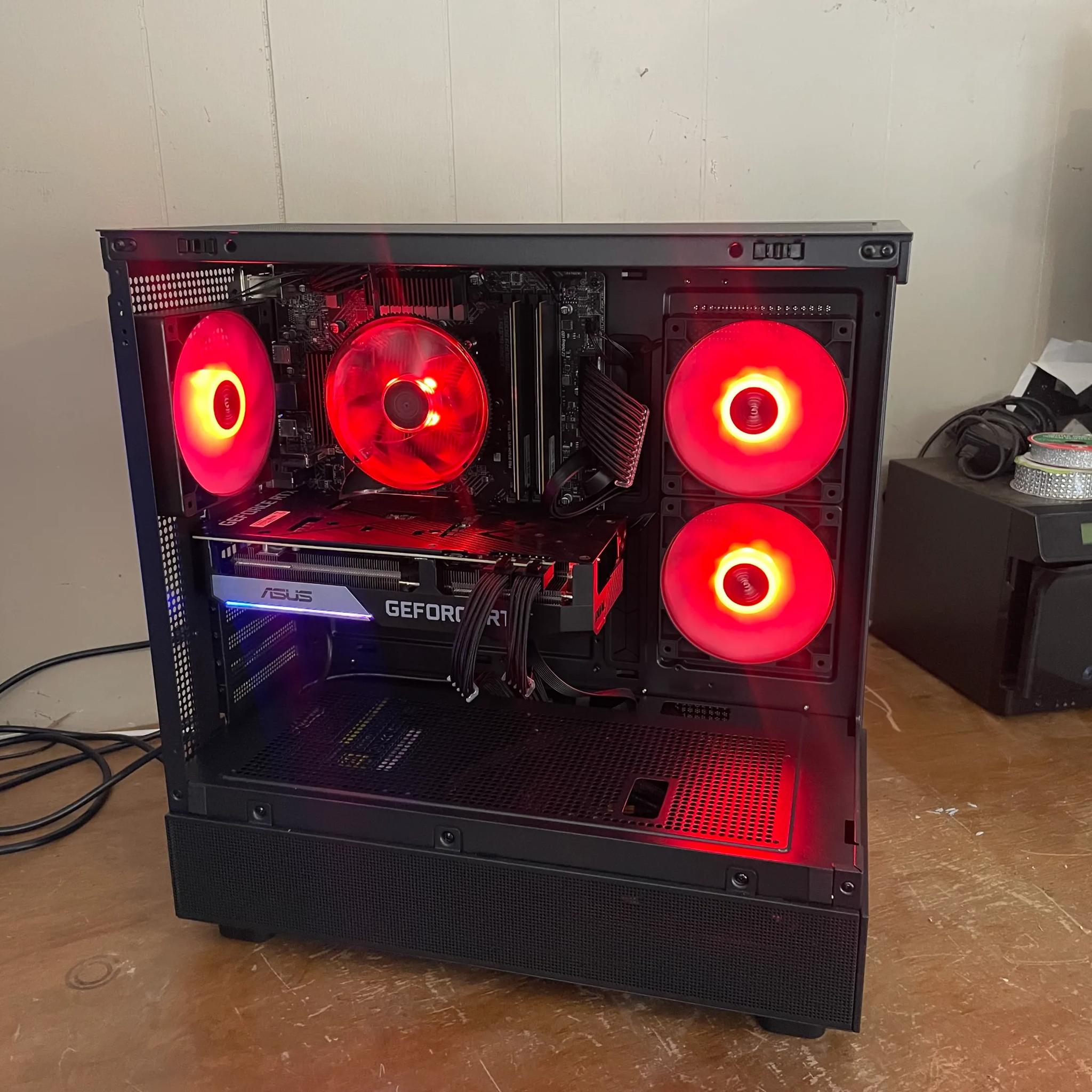 Fish Tank RTX Gaming PC |i5-13400f|2TB M.2|Geforce RTX 3070|32GB Ram