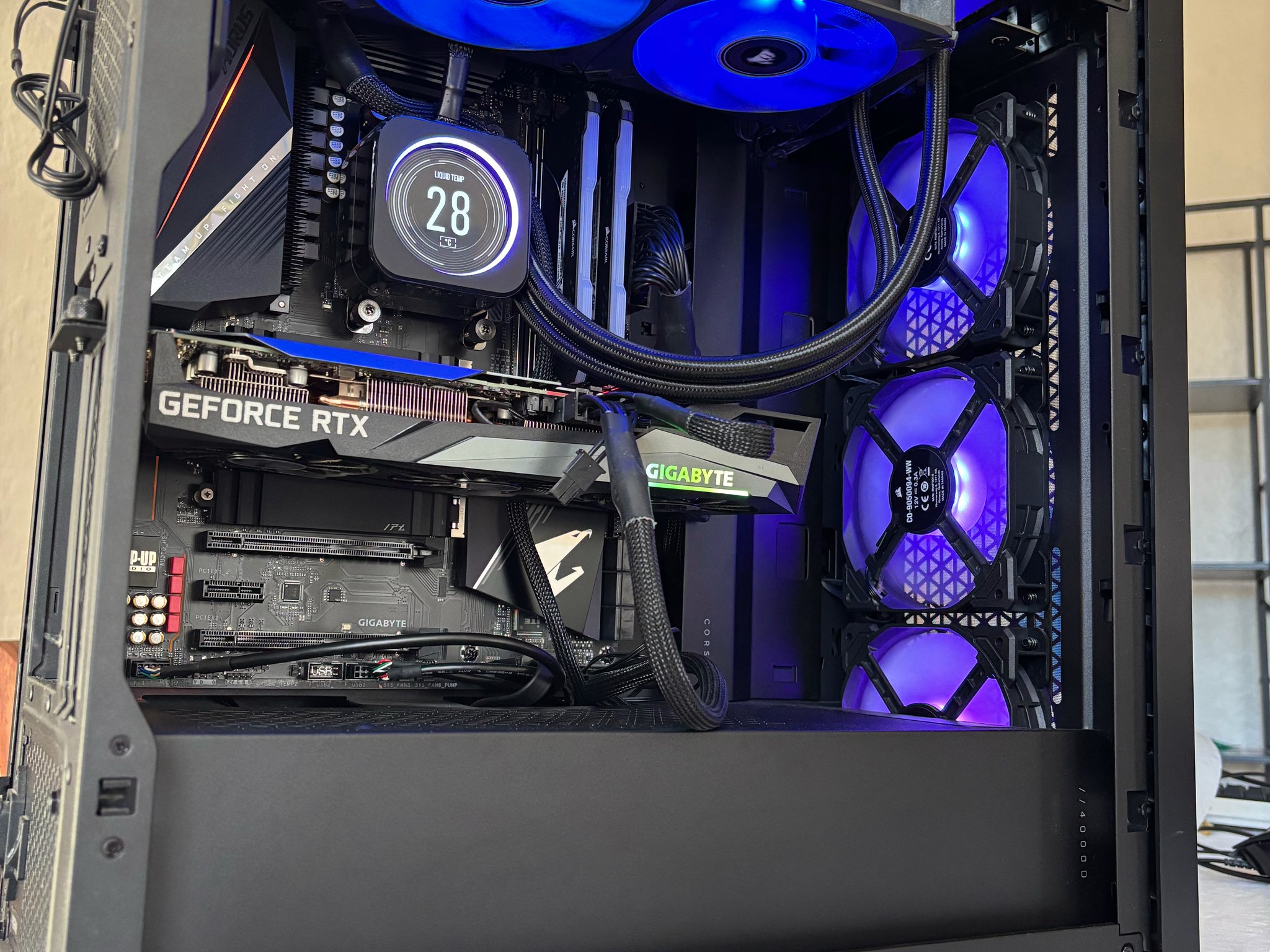 Black Gaming PC | Ryzen 5900x | RTX 3060 Ti | 32gb RAM | 1 TB SSD | LCD Cooling Screen