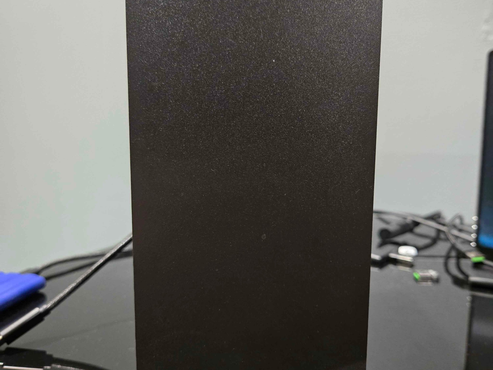 4L Velka 3 Gaming PC - Ryzen 7 7800X3D + RTX 5060 8GB/32GB RAM/1TB NVMe