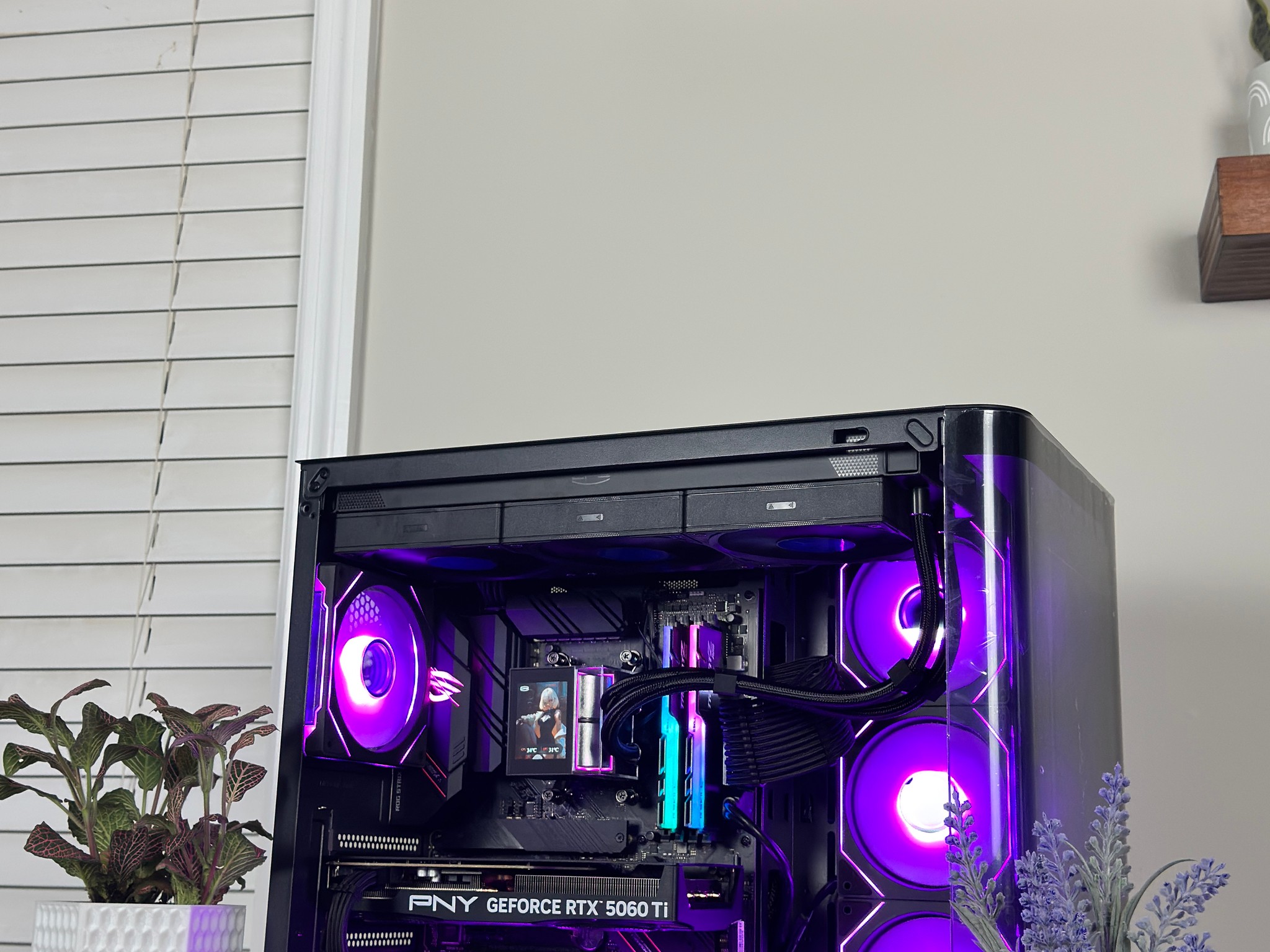 Ryzen 7 5800X | RTX 5060 Ti Gaming PC | 32 GB RAM | Smooth 1440p |  RGB + LCD AIO
