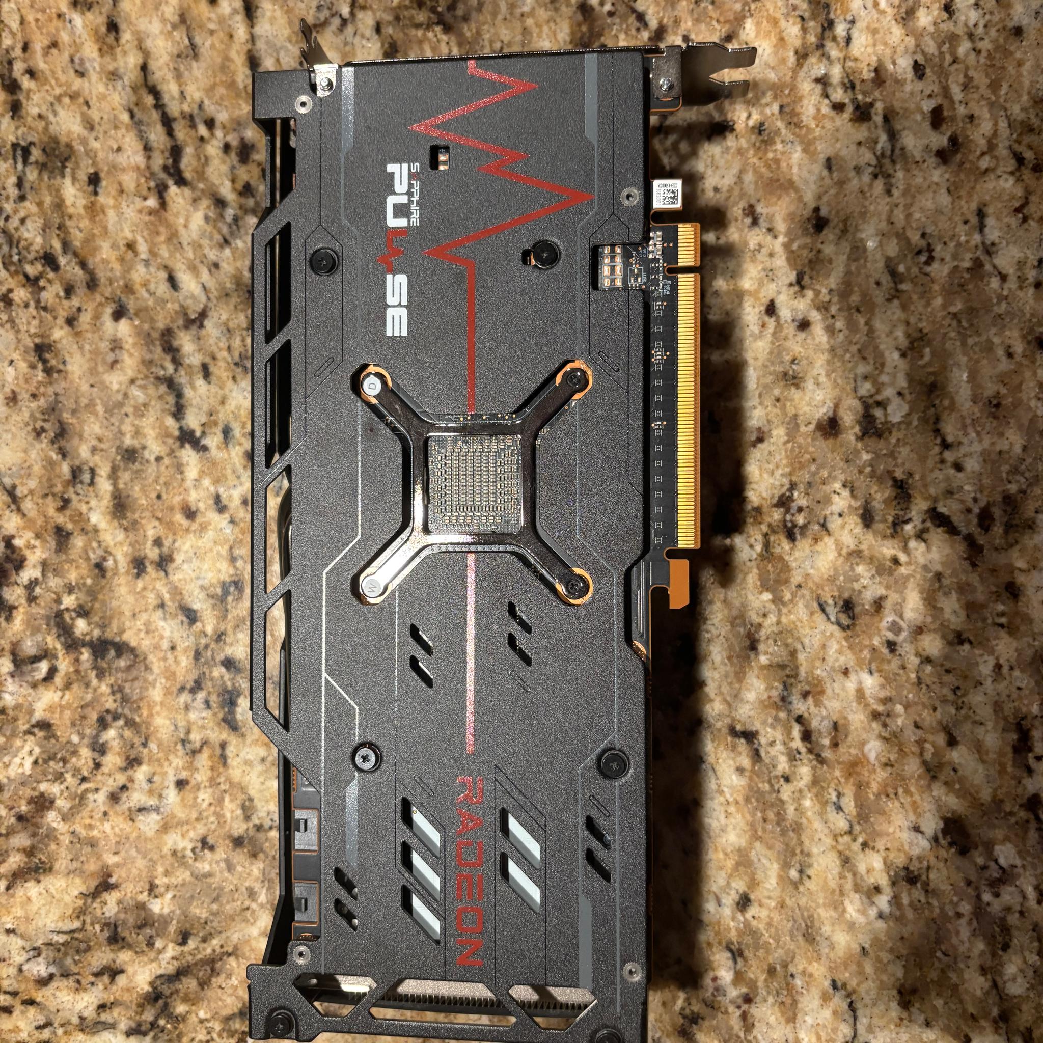 SAPPHIRE PULSE Radeon RX 6700 XT