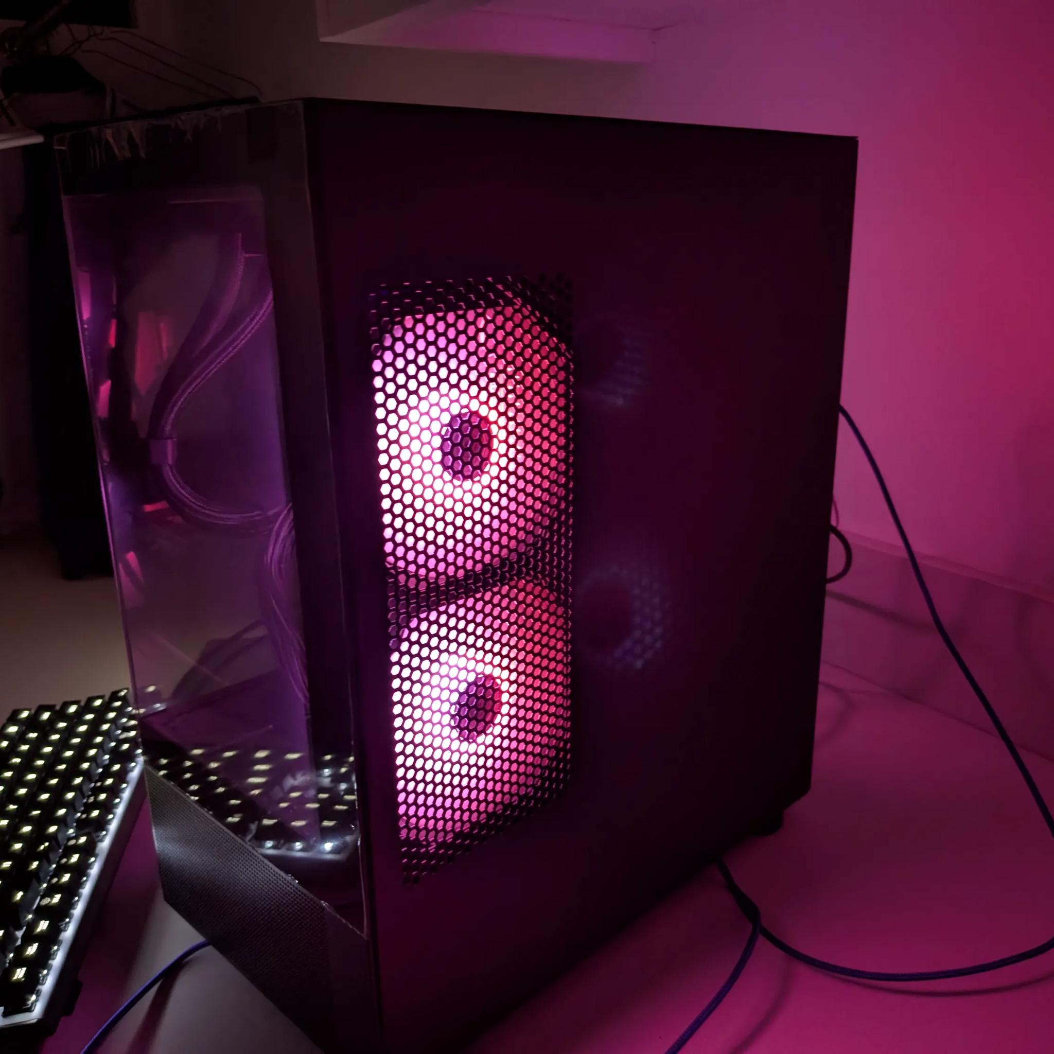 The Jian 🕊️ - RX 9070, Core Ultra 7 265K, 32 GB DDR5 RAM, 4 TB Gen 4 NVMe, Liquid Cooled, RGB