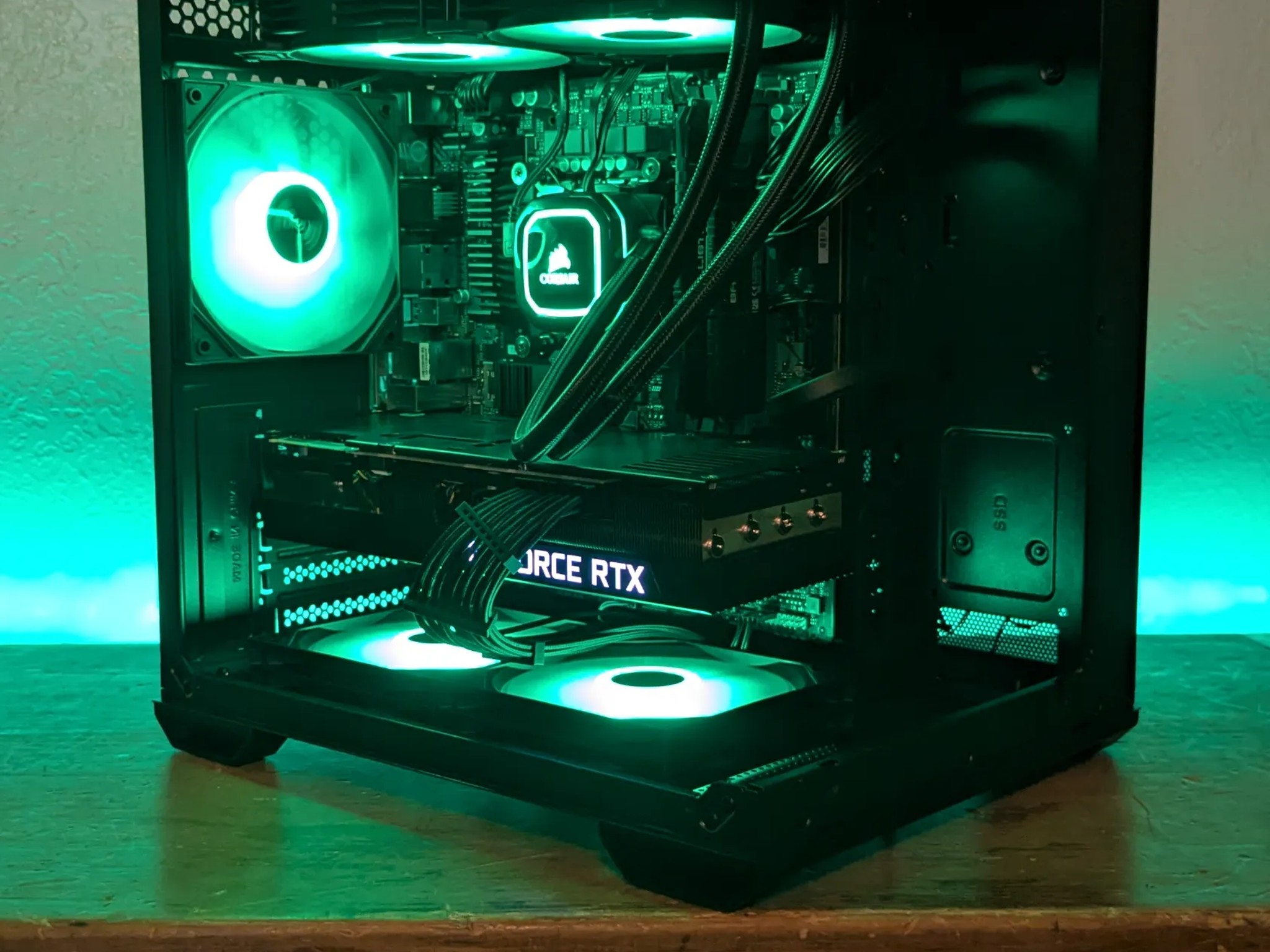 🔥RTX 3090, i5 12600KF, 32 GB RAM, 1 TB Storage