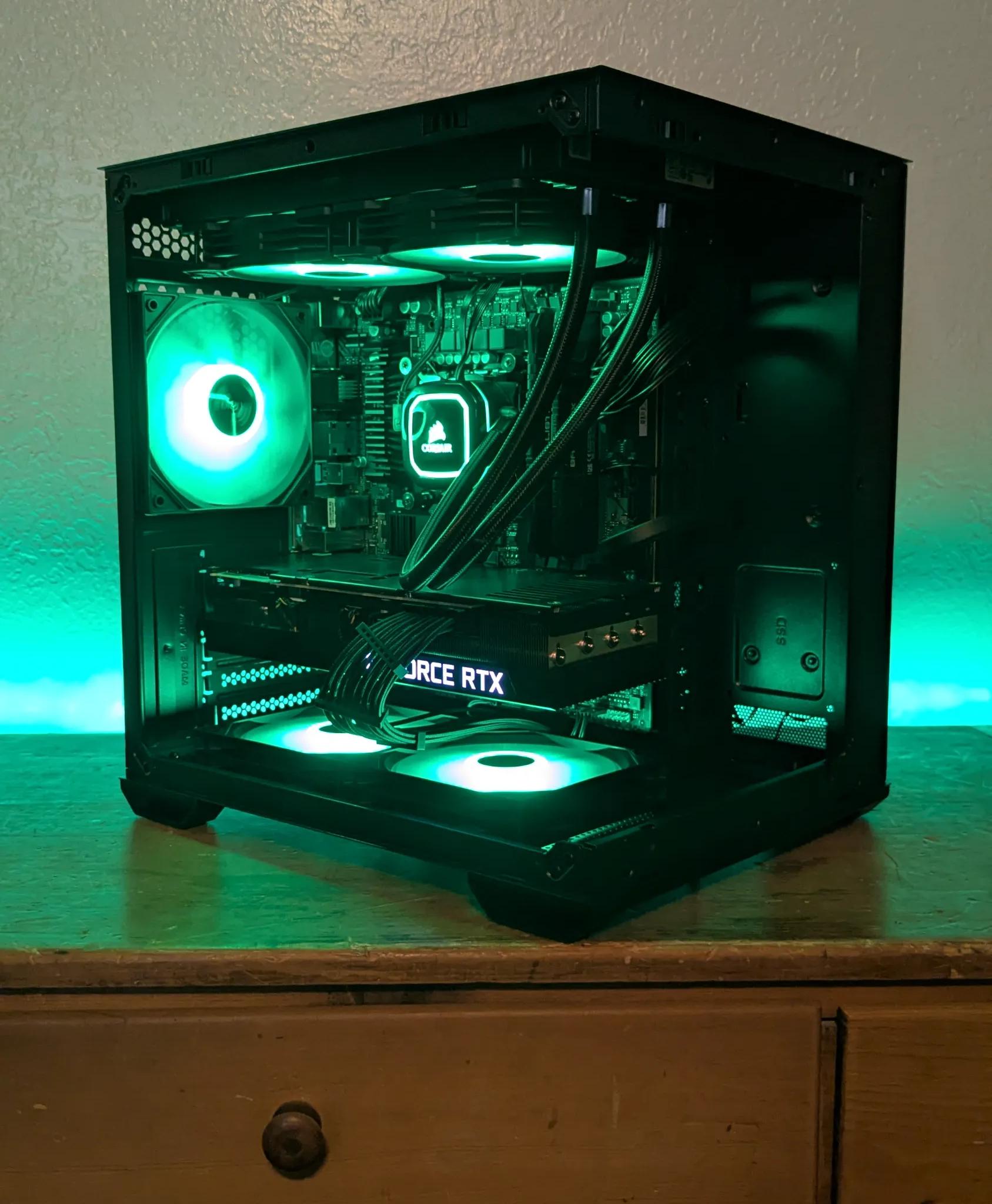 🔥RTX 3090, i5 12600KF, 32 GB RAM, 1 TB Storage