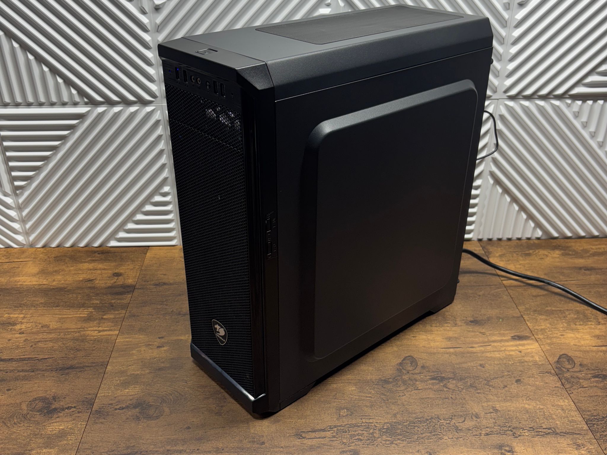 AMD FX-6300 + RX 560 4GB Gaming PC | 16GB RAM | SSD + HDD | Liquid Cooled 300 OBO
