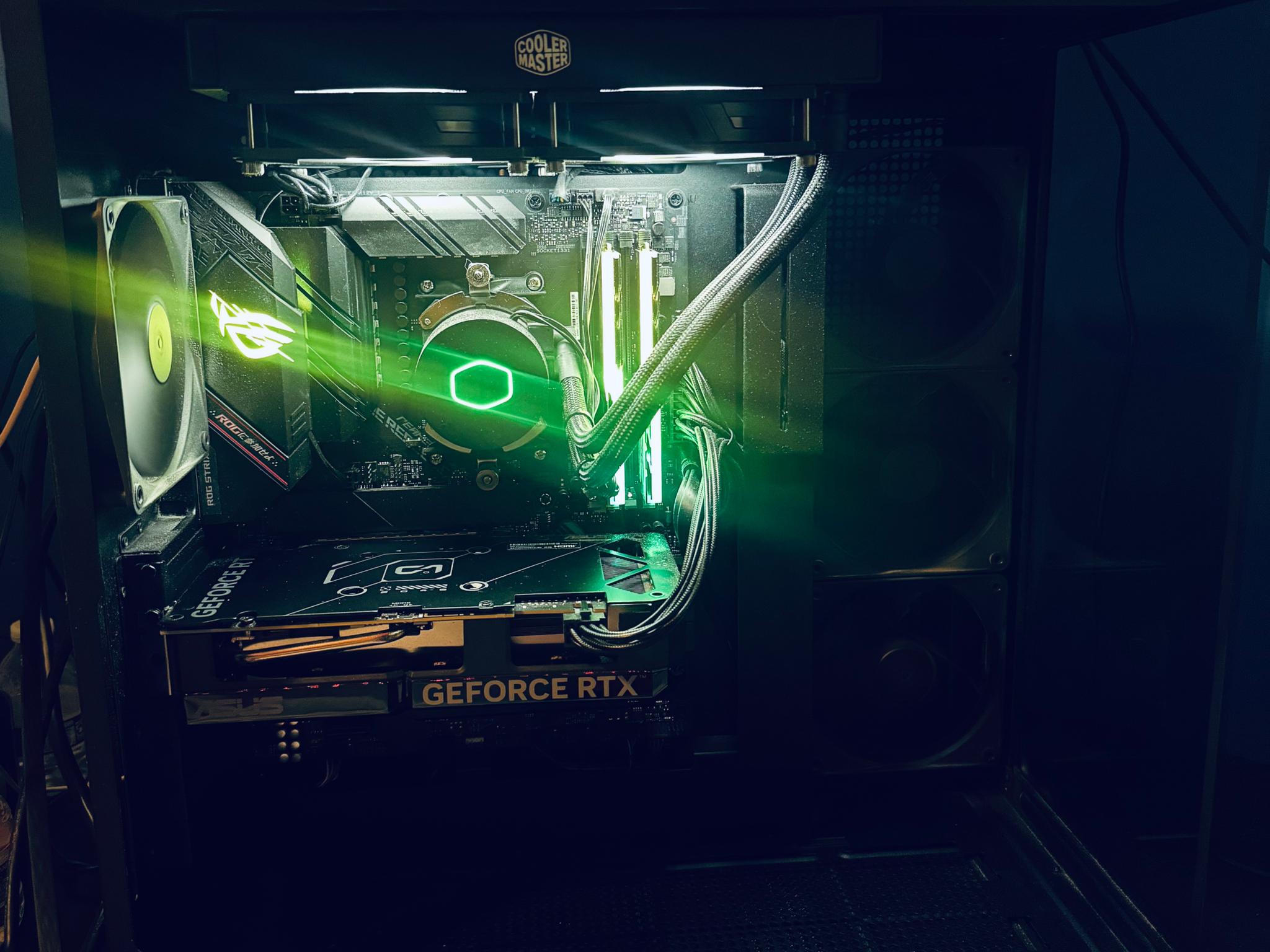 Gaming PC Used RYZEN 9 5900X/ NVIDIA GeForce RTX 4070 Also open to offers