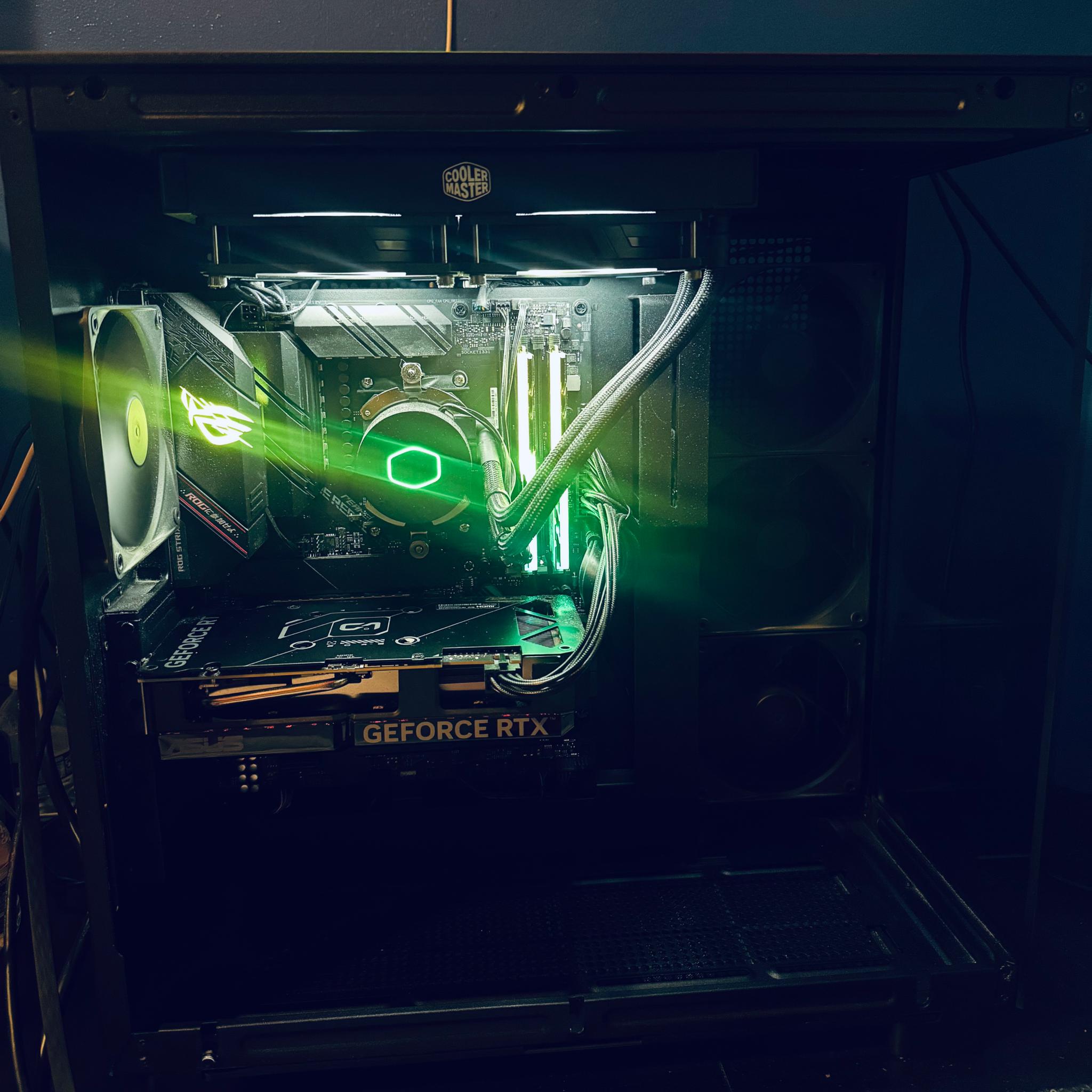 Gaming PC Used RYZEN 9 5900X/ NVIDIA GeForce RTX 4070 Also open to offers