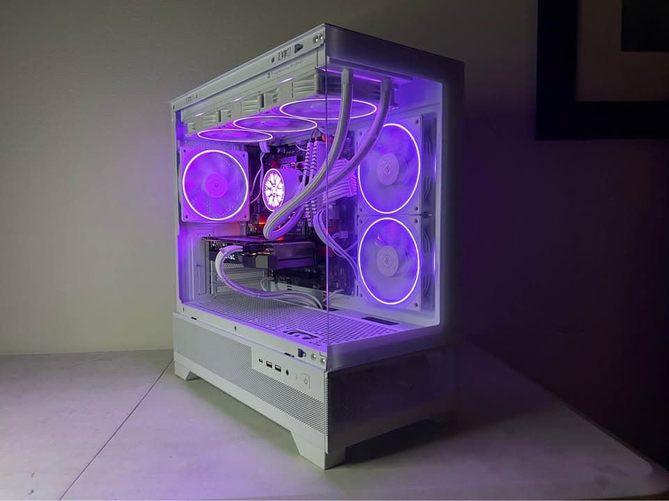 ⬜ICE COLD🟦 Gaming PC | i7 8700 | GTX 1080 | 16gb ddr4 | 1tb ssd