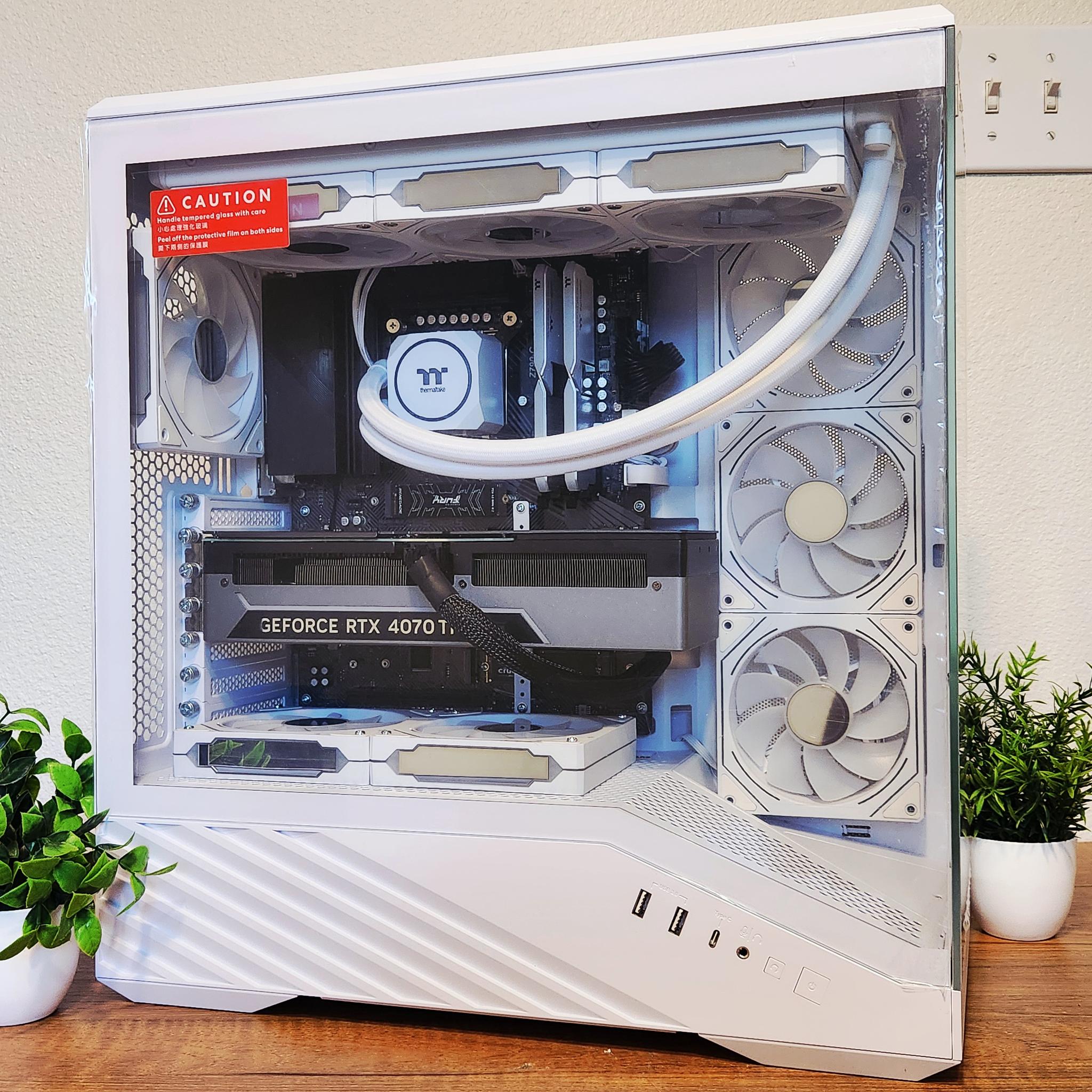 ❄️Arctic Sentinel❄️ | I9 13900KF | RTX 4070 Ti SUPER | 32GB DDR5 | 2TB SSD | 1200W | WINDOWS 11 PRO