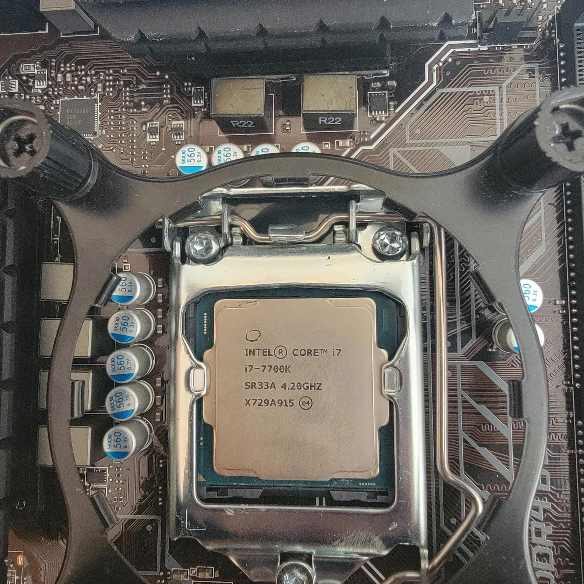 i7-7700k, MSI 270-a, and AIO combo.