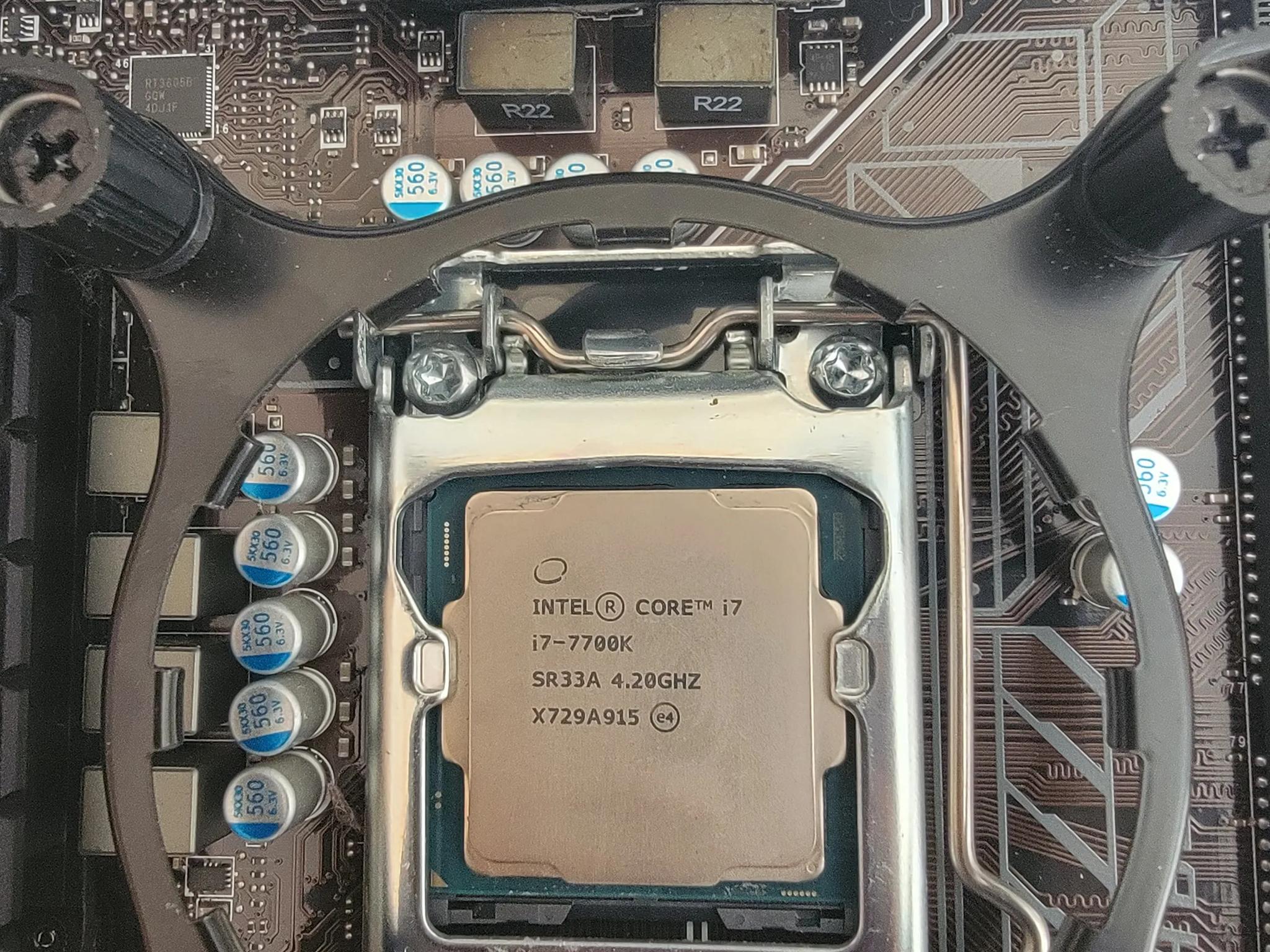 i7-7700k, MSI 270-a, and AIO combo.