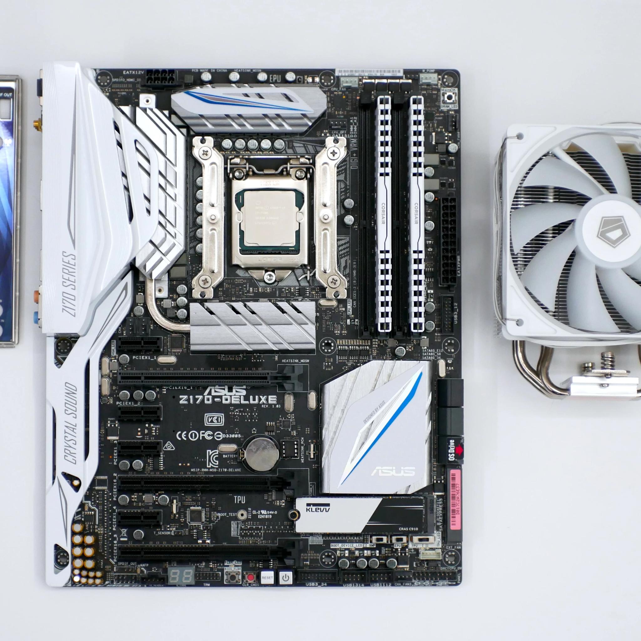 ASUS Z170-DELUXE GAMING LGA 1151 DDR4 ATX, I7 7700 CPU, 16GB, 500GB m.2