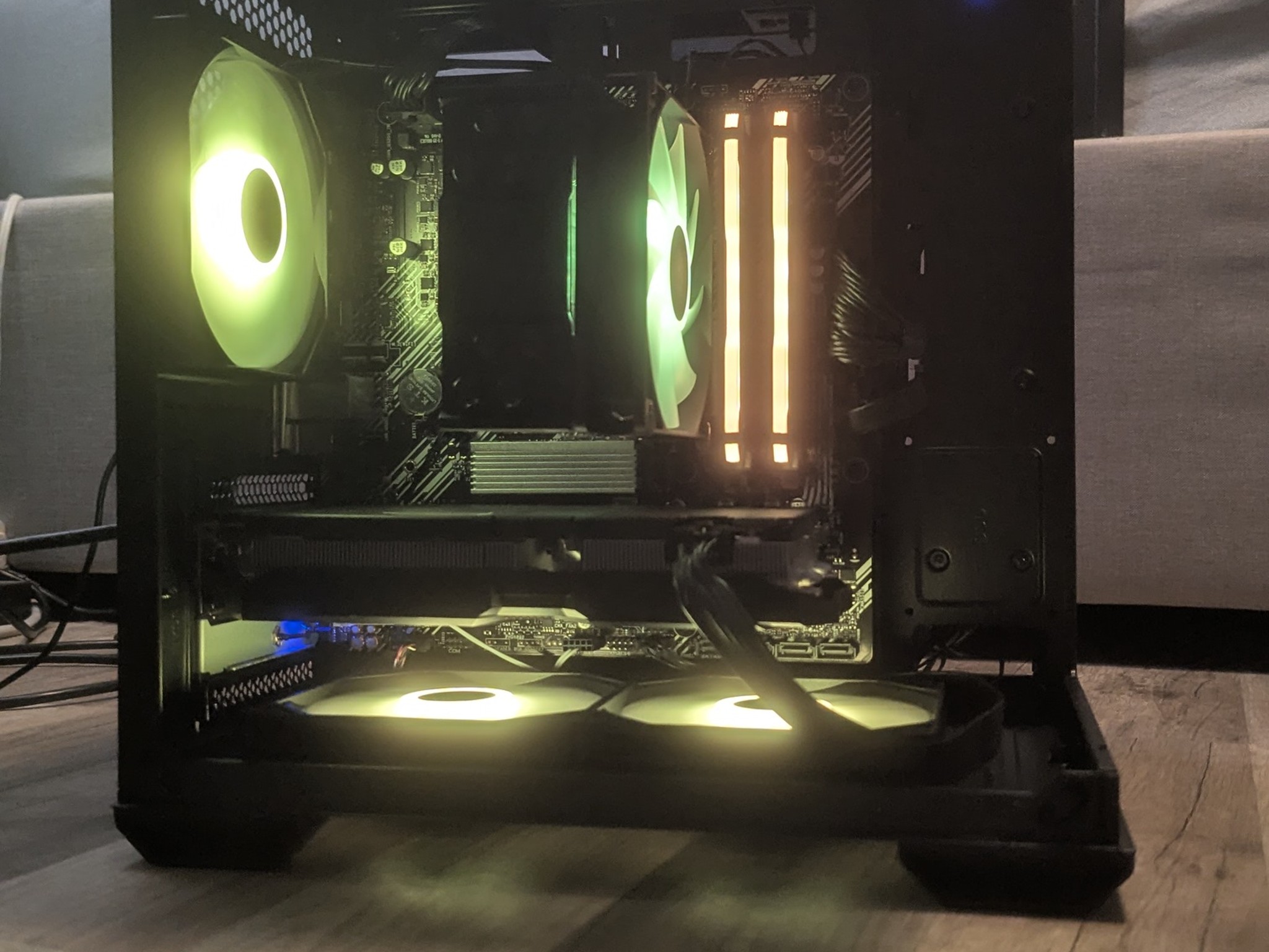 RTX 3060 12GB | Ryzen 5 5600x | 32GB RAM | WIN 11 |