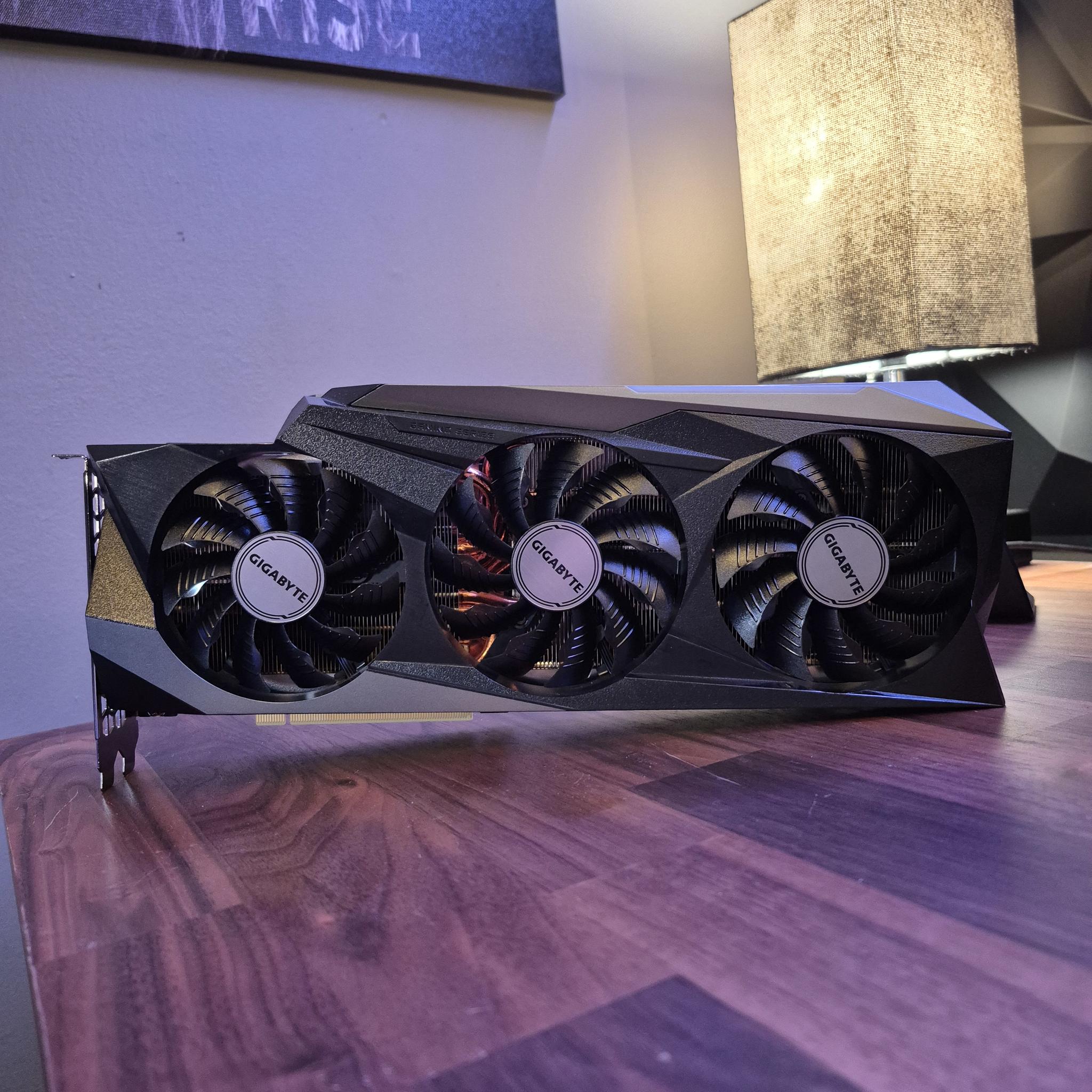 RTX 3090 24 GB VRAM