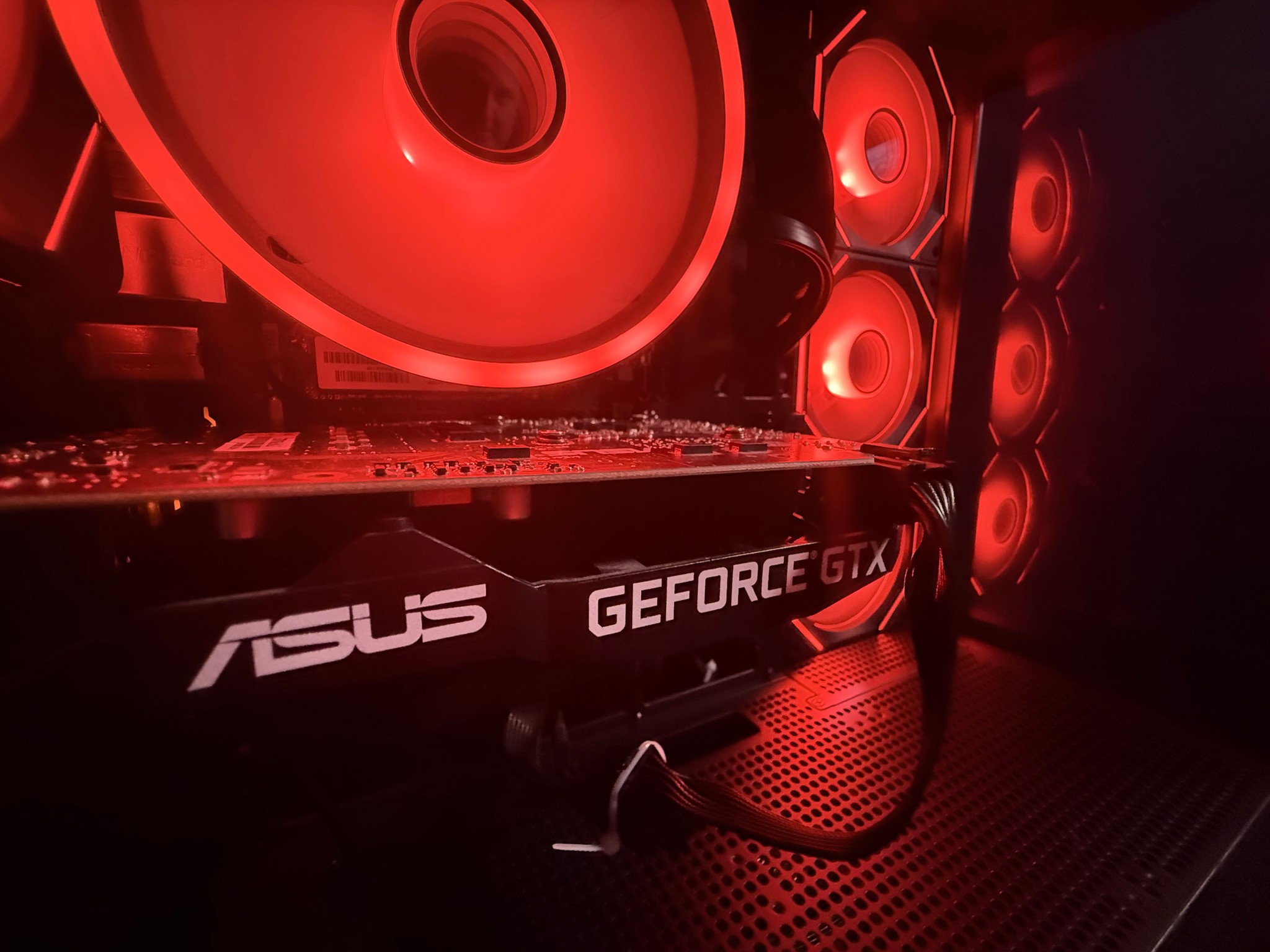 |♦️Ruby♦️| Nvidia GTX 1660 Super, Intel Core I7 6700, 16GB DDR4 RAM, 512GB M.2 SSD, Windows 11