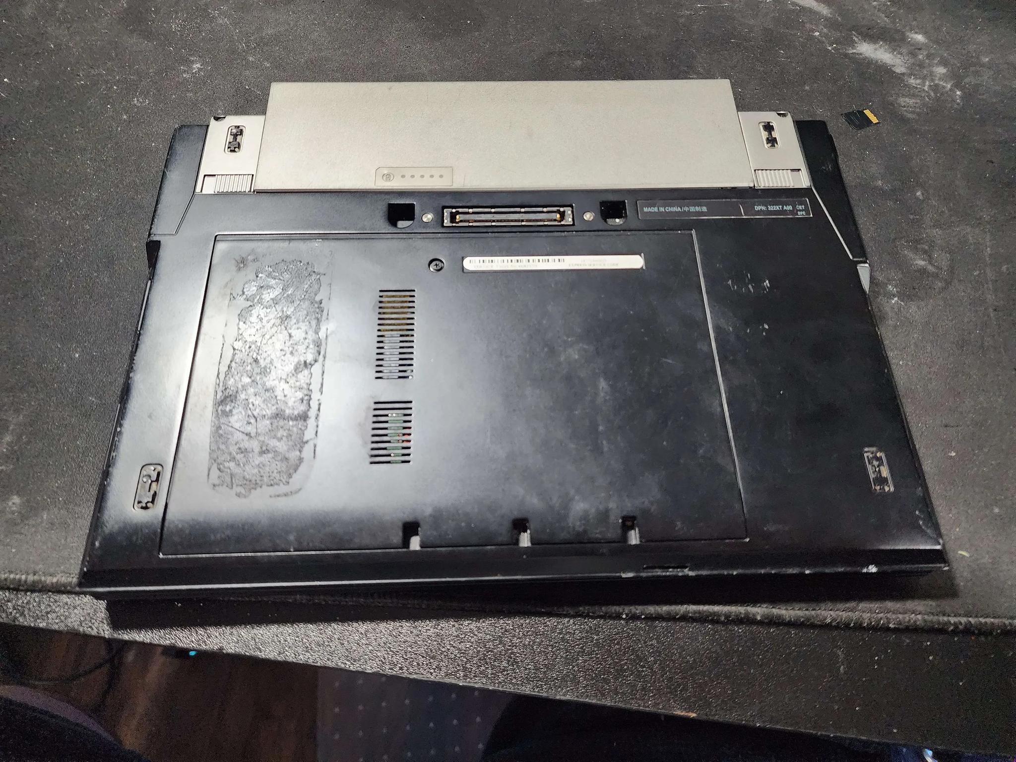 Dell Inspiron 13" Laptop (NO DISK DRIVE)