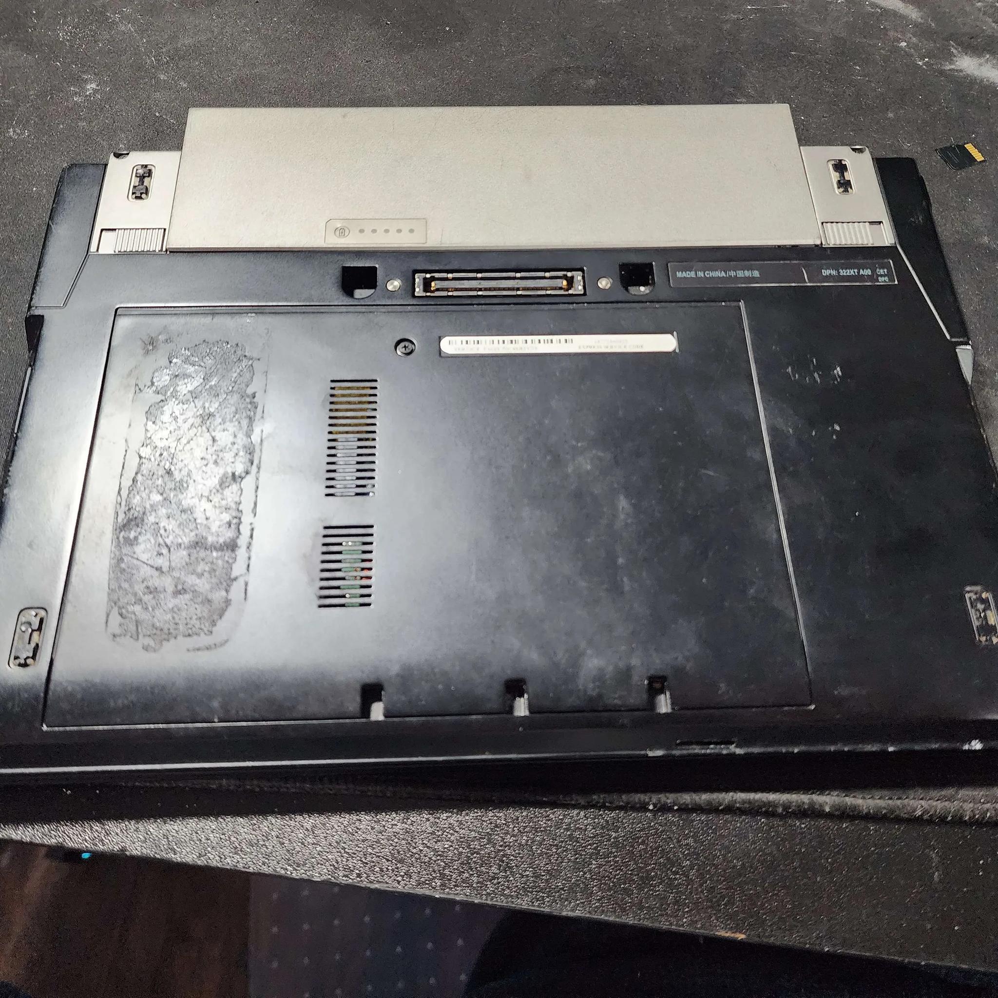 Dell Inspiron 13" Laptop (NO DISK DRIVE)