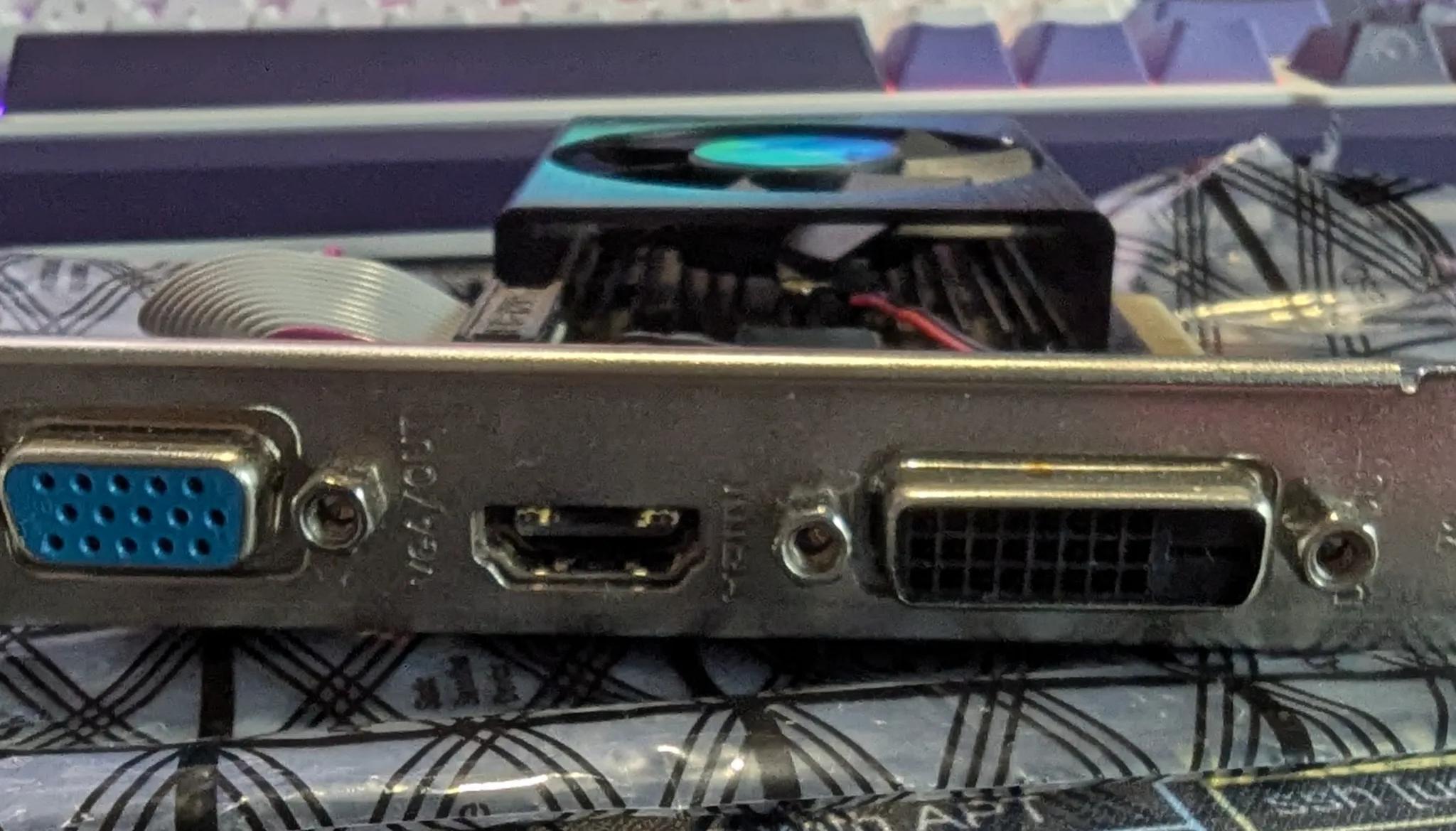 PNY NVIDIA GEFORCE GT 710 2GB DDR3 GRAPHICS CARD Low Profile