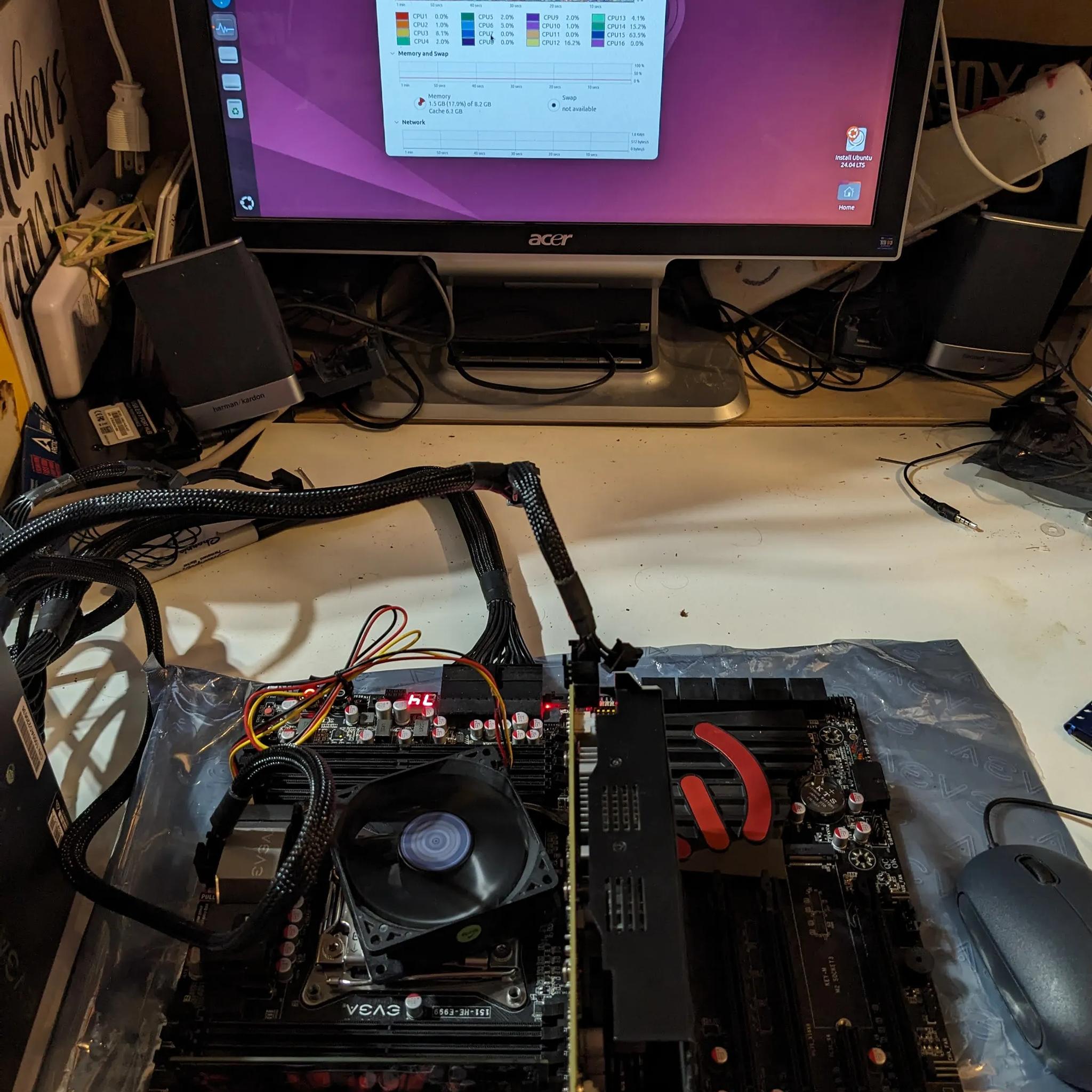 Intel Xeon E5-2667V3 -Socket 2011- 8 Cores - 3.6GHz Max Turbo