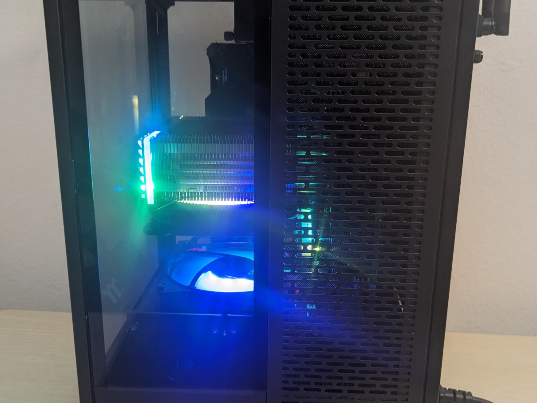 RX 6600XT, i5-11400 Gaming PC (16GB RAM, 1TB SSD, Win11 Pro)