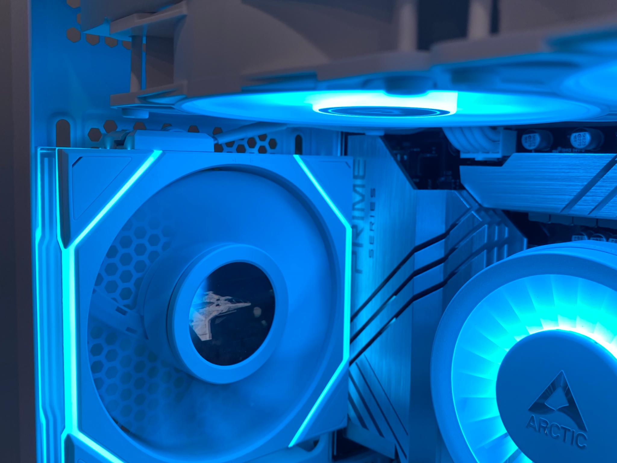 RTX 4070 Super | Intel i7-14700K | 32GB DDR5 RAM | 2TB NVME | Gaming PC