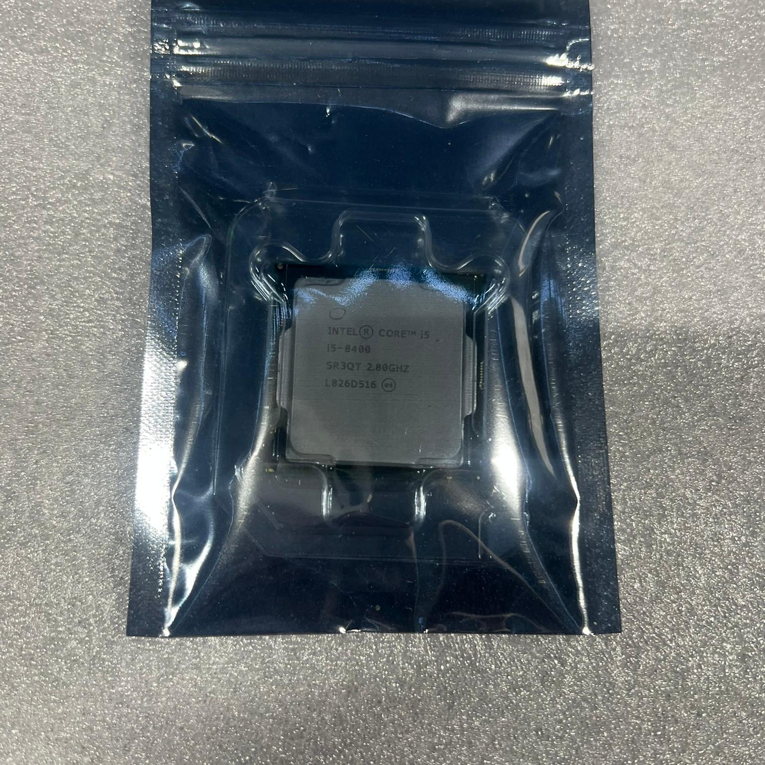 Intel i5 8400