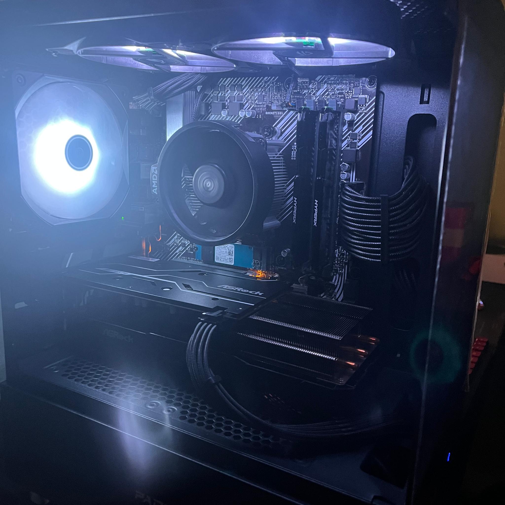 Gaming PC — Ryzen 5 3600 / RX 5600 XT / 16GB RAM / 512GB NVMe