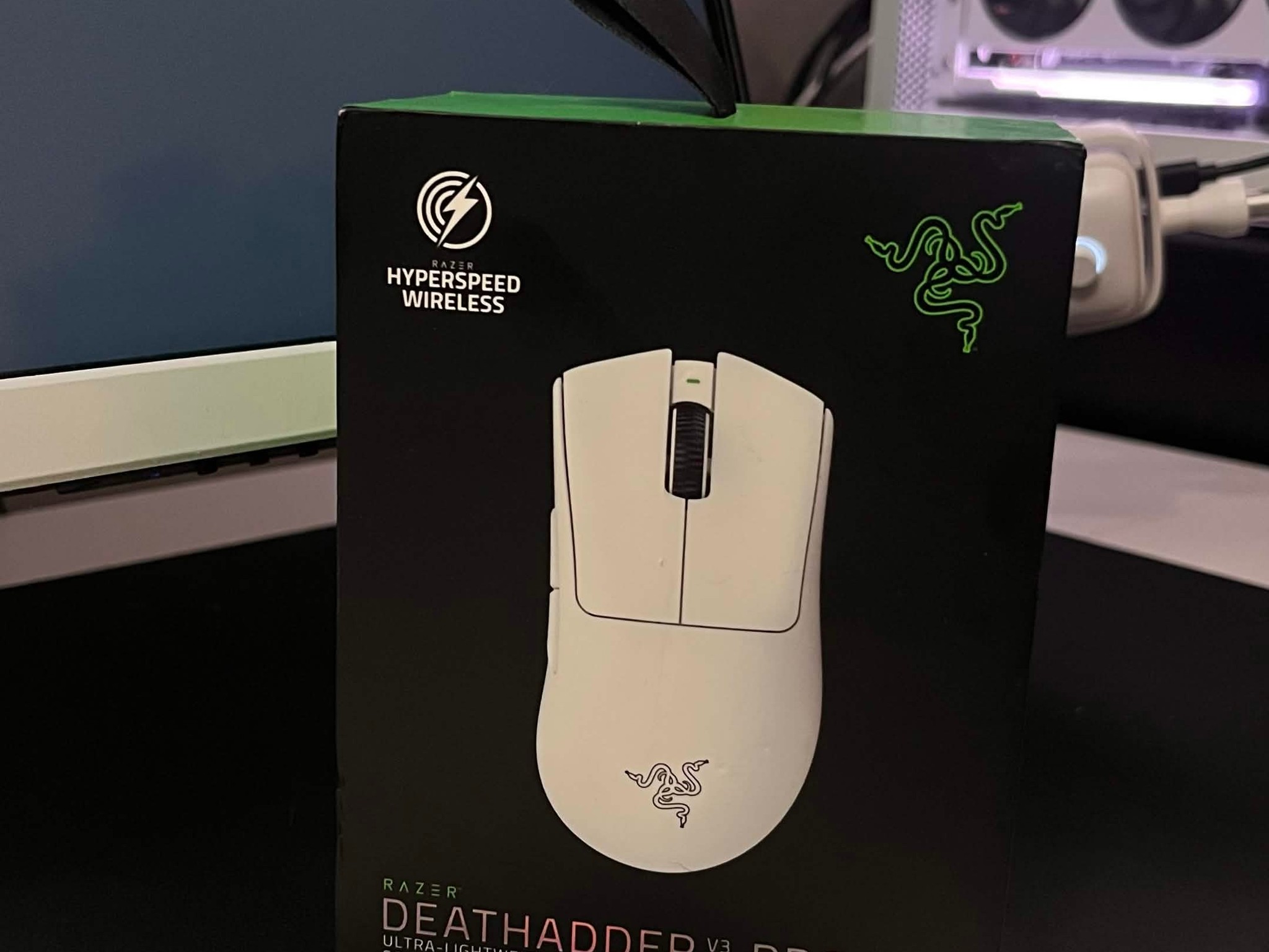 Razer DeathAdder V3 Pro Wireless Gaming Mouse - White