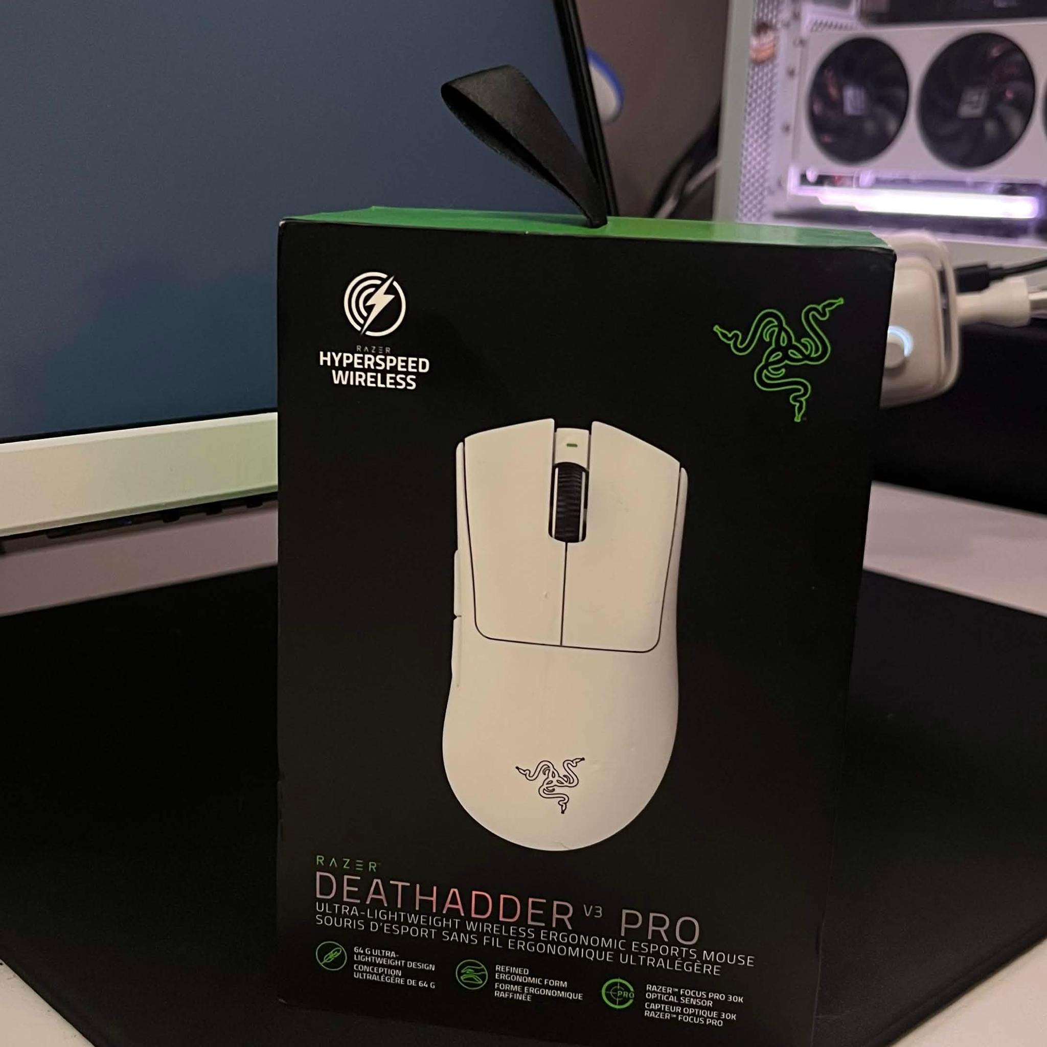 Razer DeathAdder V3 Pro Wireless Gaming Mouse - White