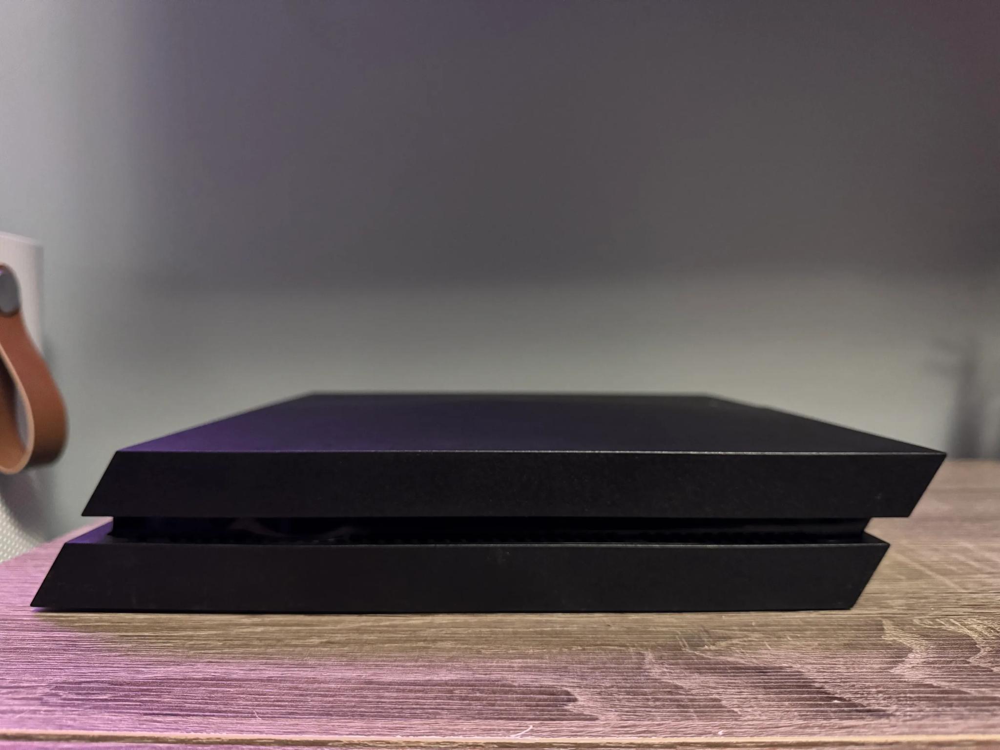 Refurbished Playstation 4 - 500GB Matte Black|CUH-1215A Software 9.00 + 2 PS4 DualSense Controllers