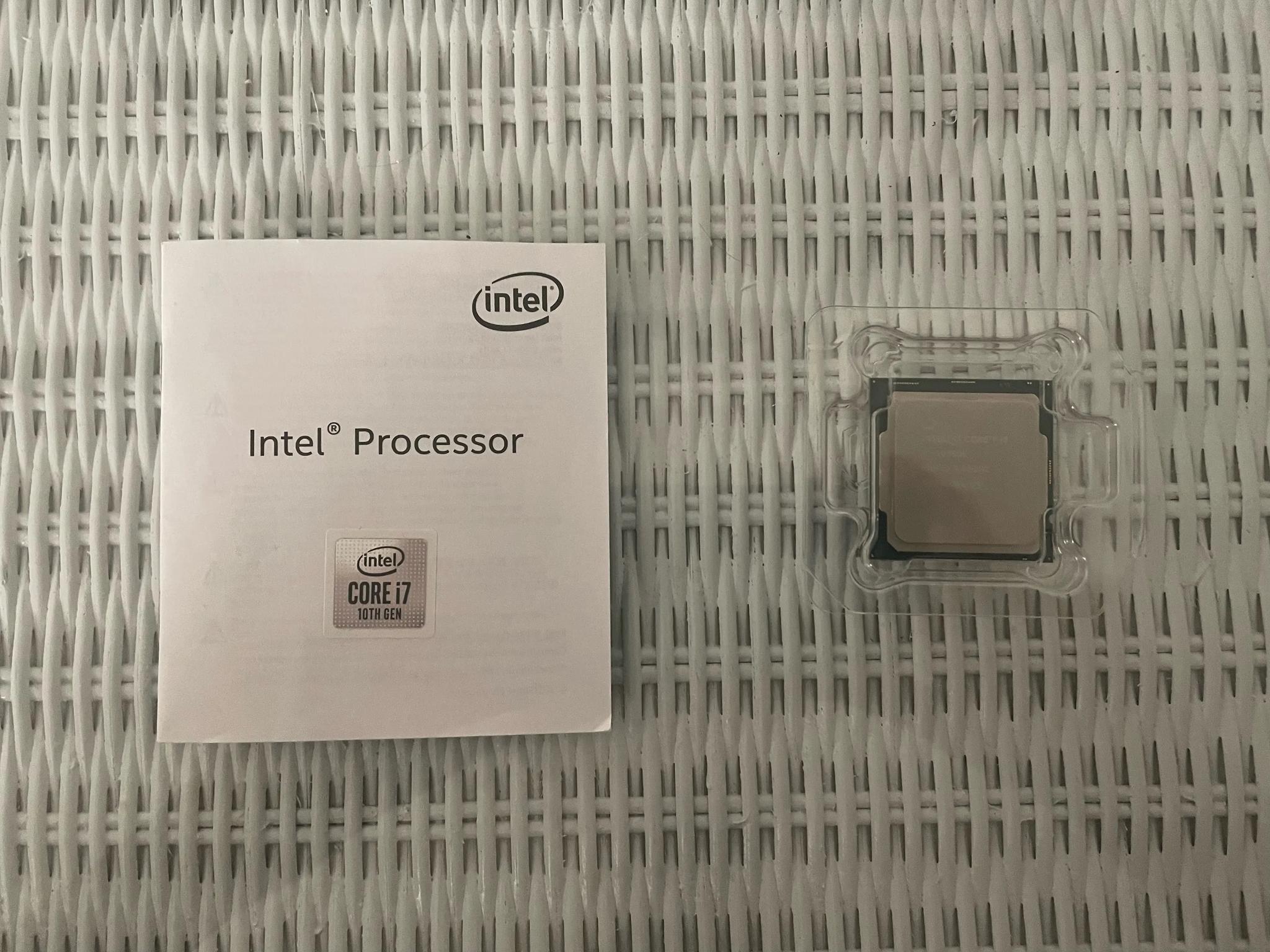 Intel Core i7-10700K Processor (With Manual)!