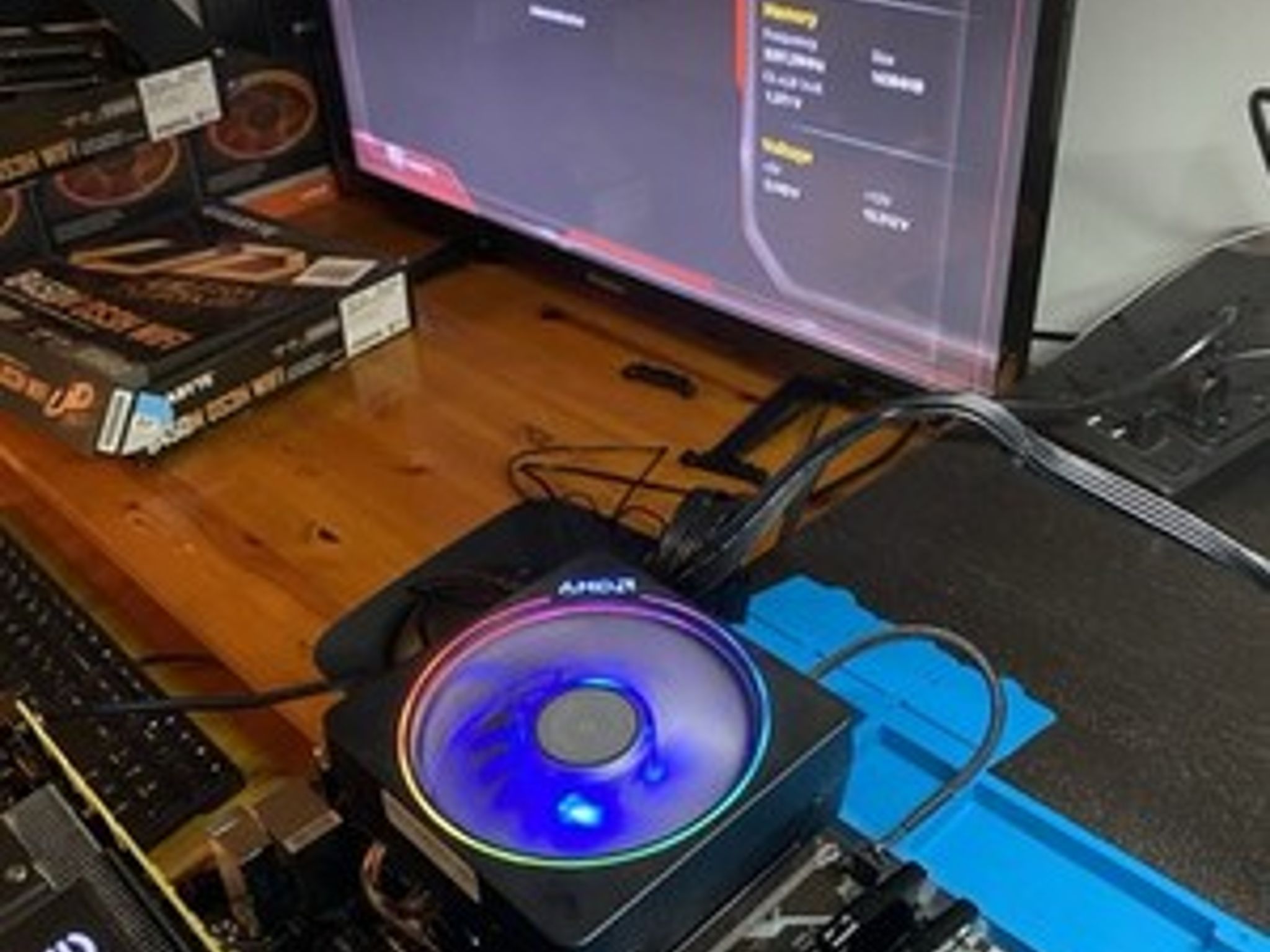 PC Bundle: Gigabyte B450M, 16GB DDR4 PNY, R9 3900X