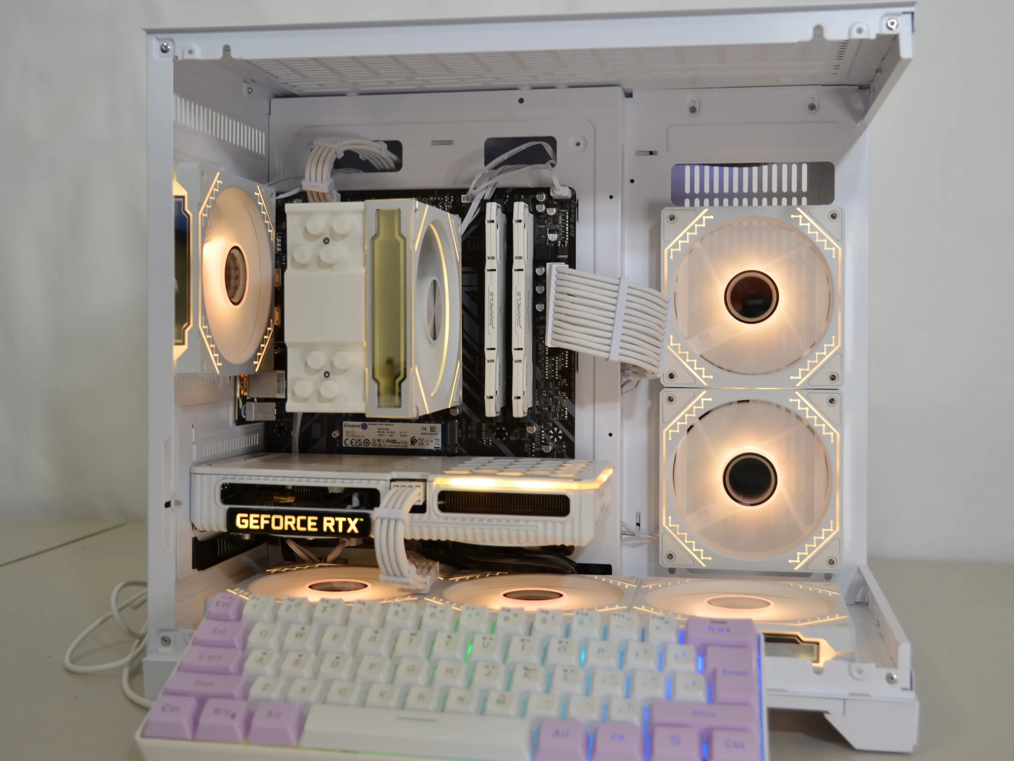 ⚪White Out⚪ - FREE Keyboard⌨️ | RTX 3060 Ti | Ryzen 5 5500 | 1tb NVMe | Windows 11 FULLY ACTIVATED