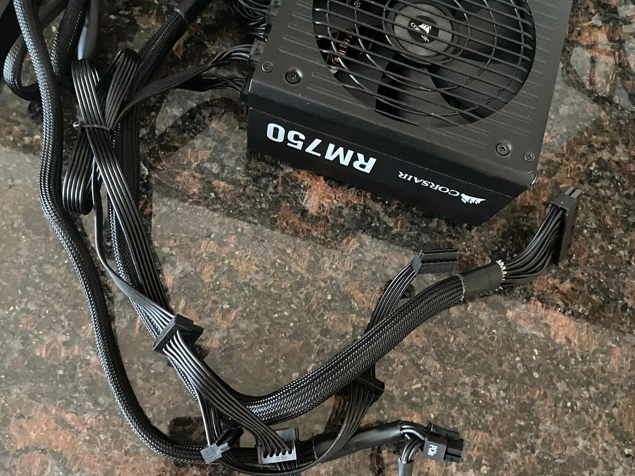 Corsair RM750 750W 80 PLUS Fully Modular PSU. TESTED. Only Used Once