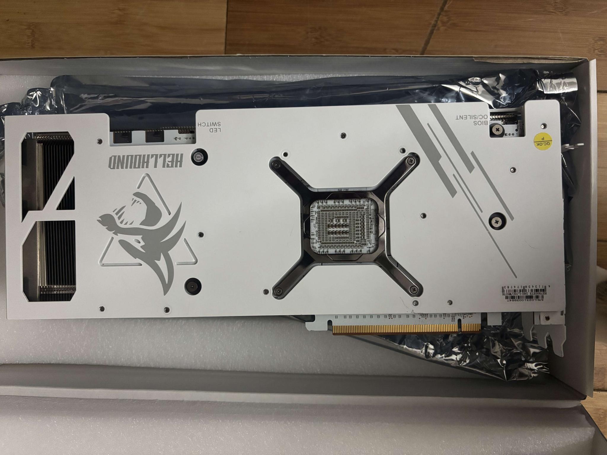 PowerColor Hellhound Spectral White Radeon RX 7900 XTX