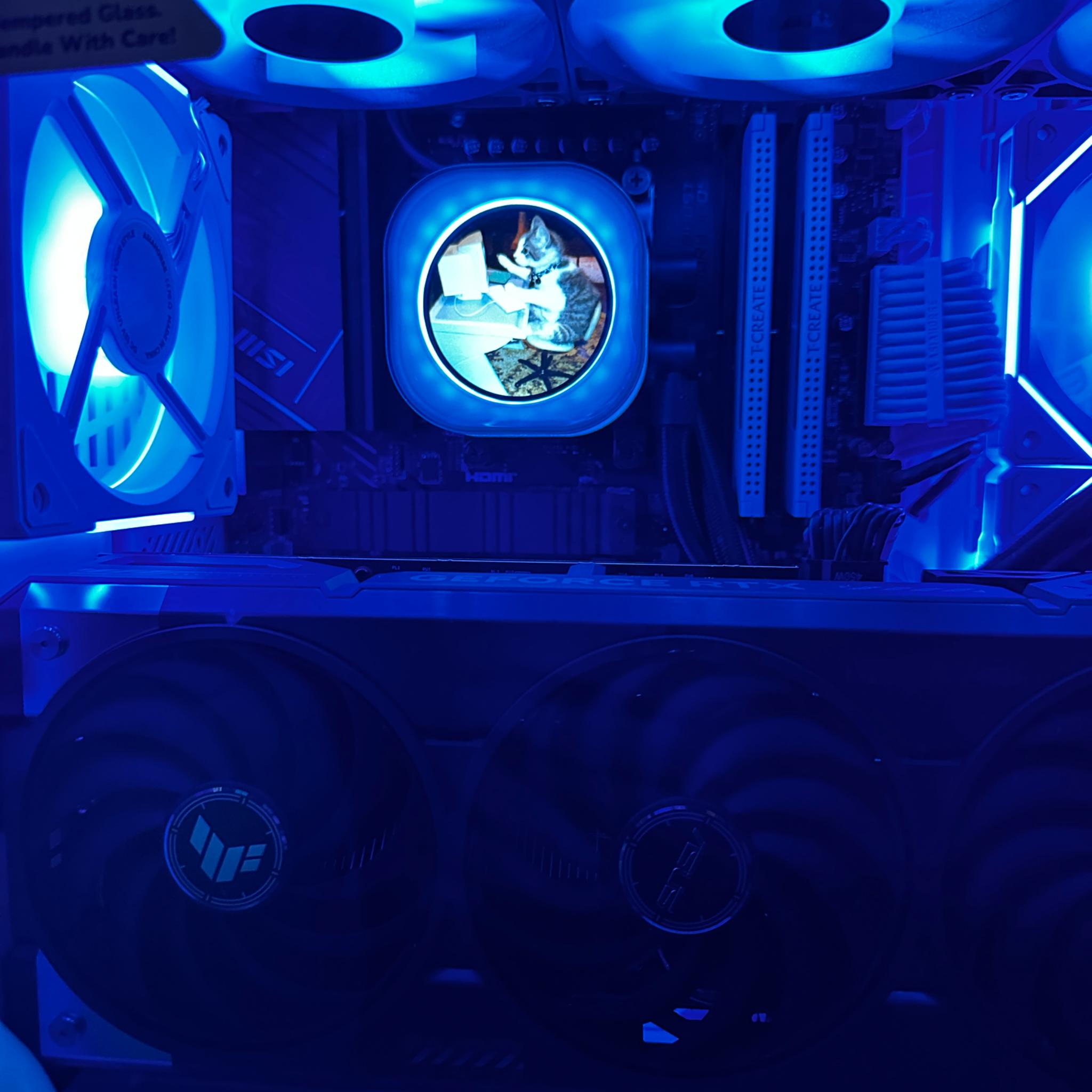 White & Black Hyte Y40, 7800x3d paired with an ASUS TUF 5070ti 16gb