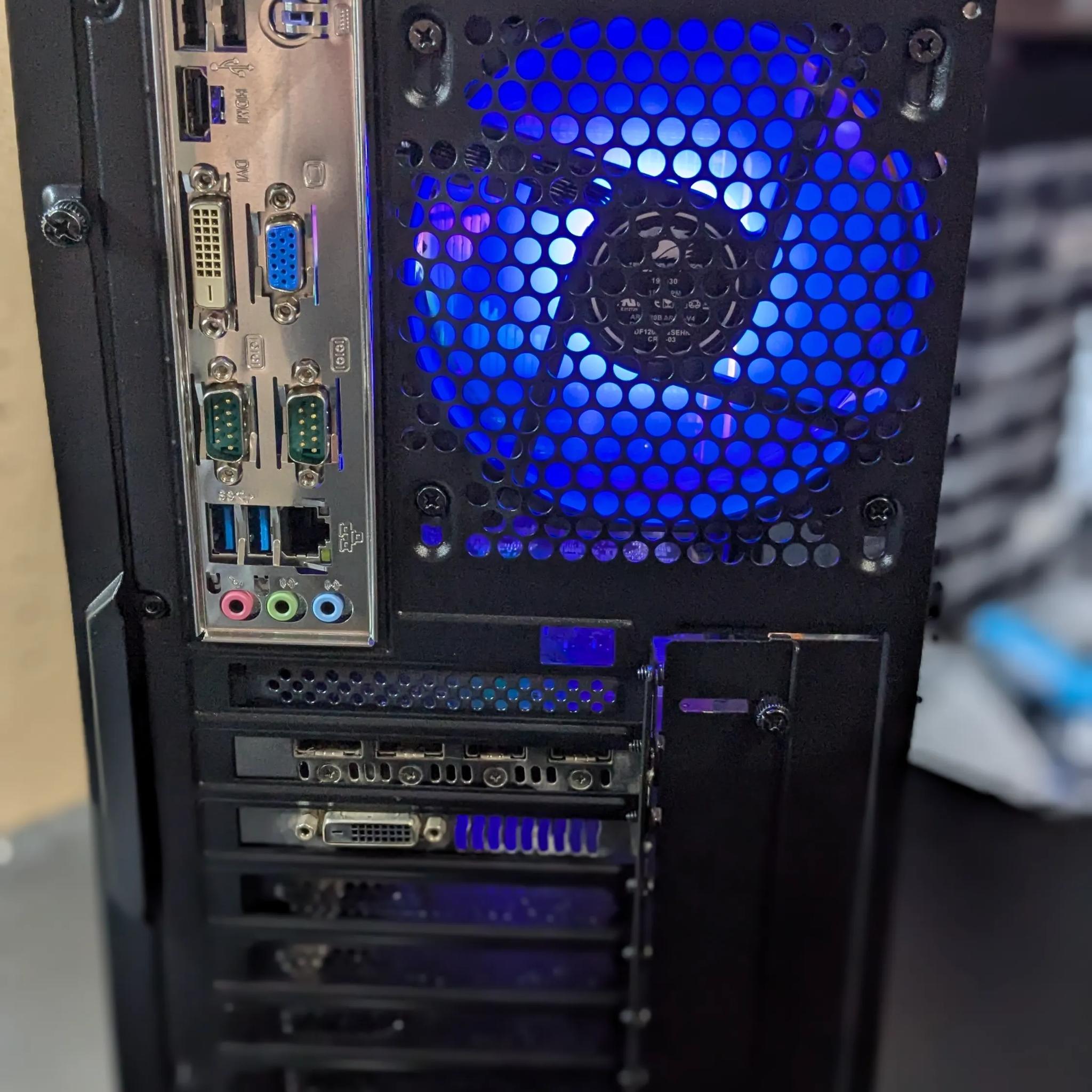 Marvel Rivals Ready | Xeon (same as i7) , 16GB RAM, RX 480 8GB, 500GB SSD, Win10, RGB, Wifi