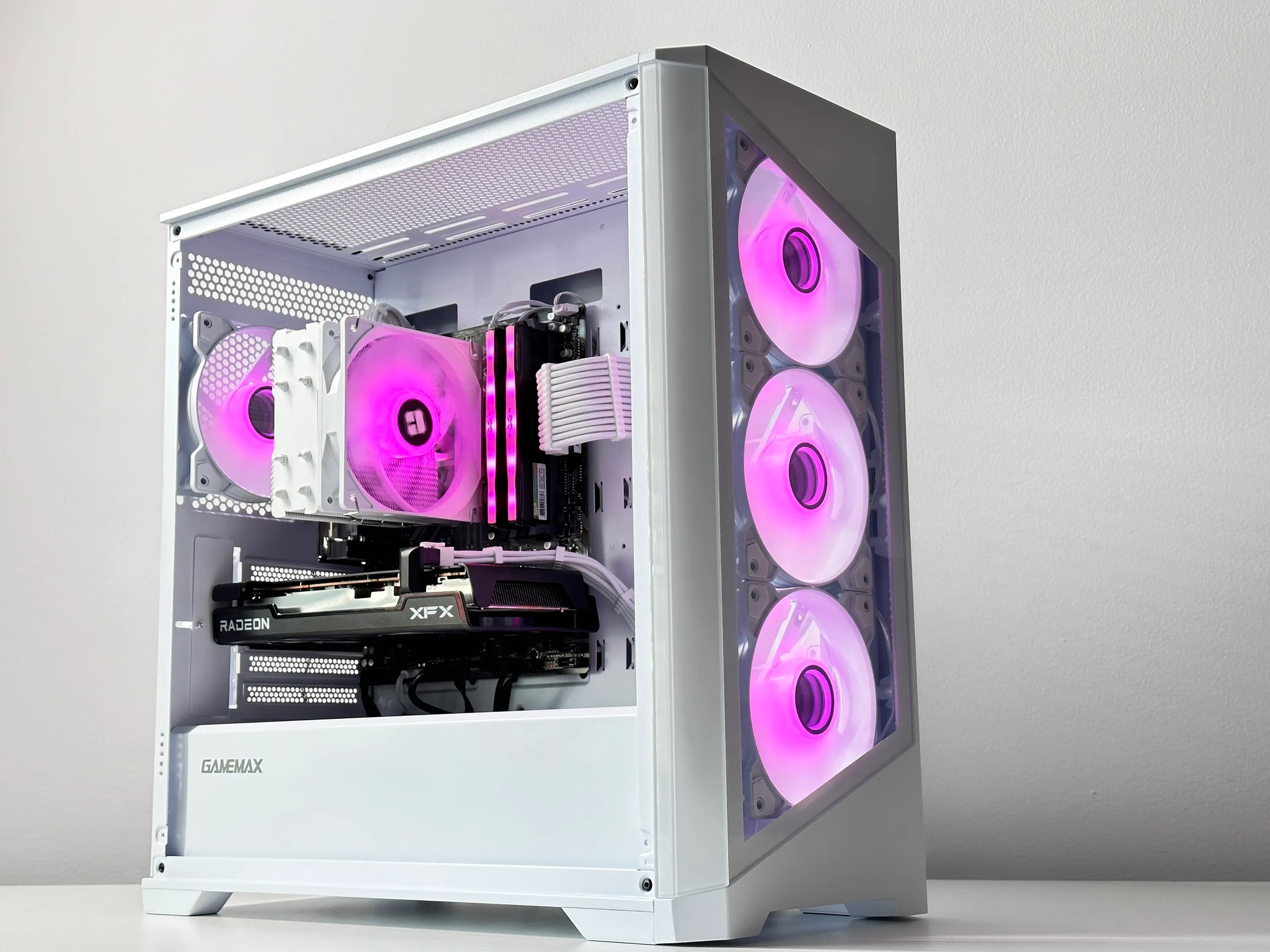 🧊Iceberg🧊 AMD RX 6650 XT 8GB🌨️AMD Ryzen 5 5600X 6Core🌨️32GB DDR4🌨️ 1TB SSD NVME