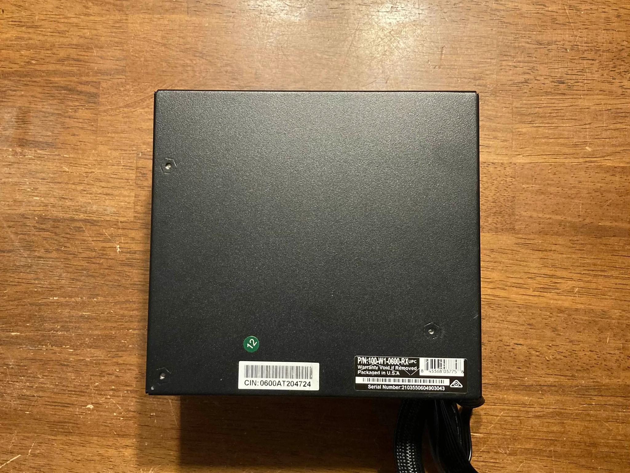 EVGA 600 W1 600 Watt 80+ White ATX Power Supply