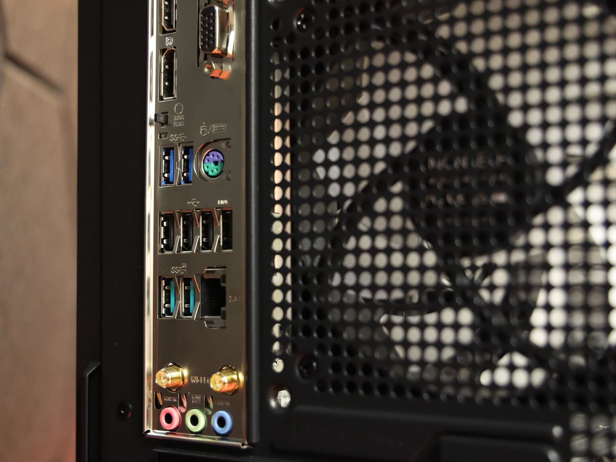 🏰 Bastion 🏰  AMD RX 6800XT / AMD R7 7700X / 1TB NVME / 32GB DDR5 RAM / 360 AIO / Windows 11 Pro
