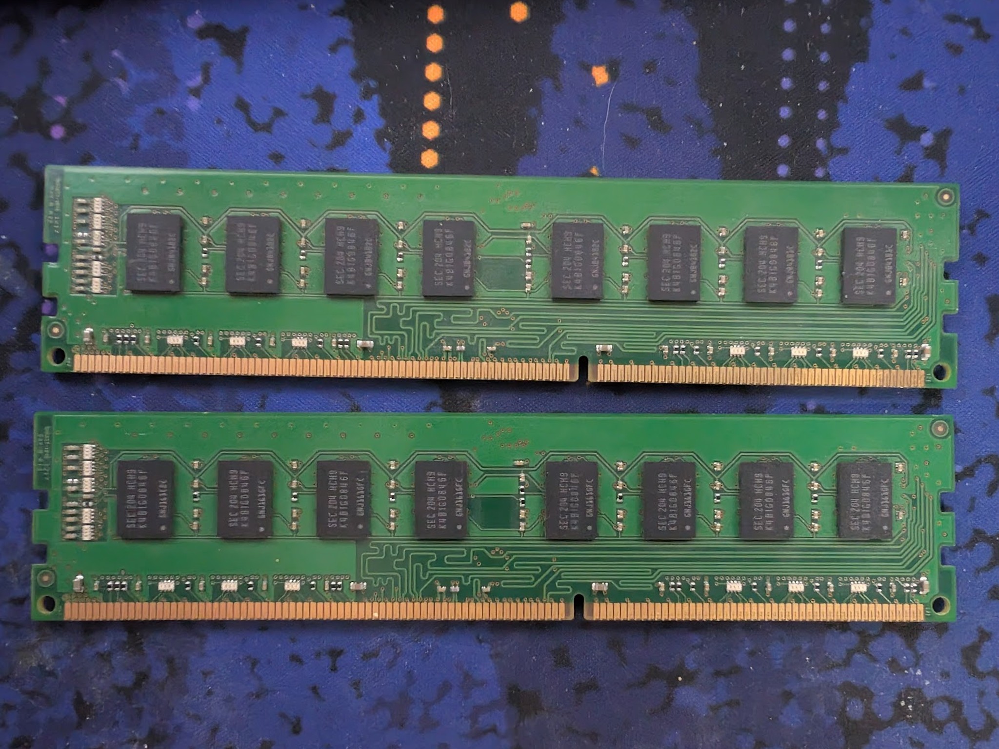 Tested 4GB Samsung DDR3 Kit (2x2GB) | M378B5673FH0-CH9