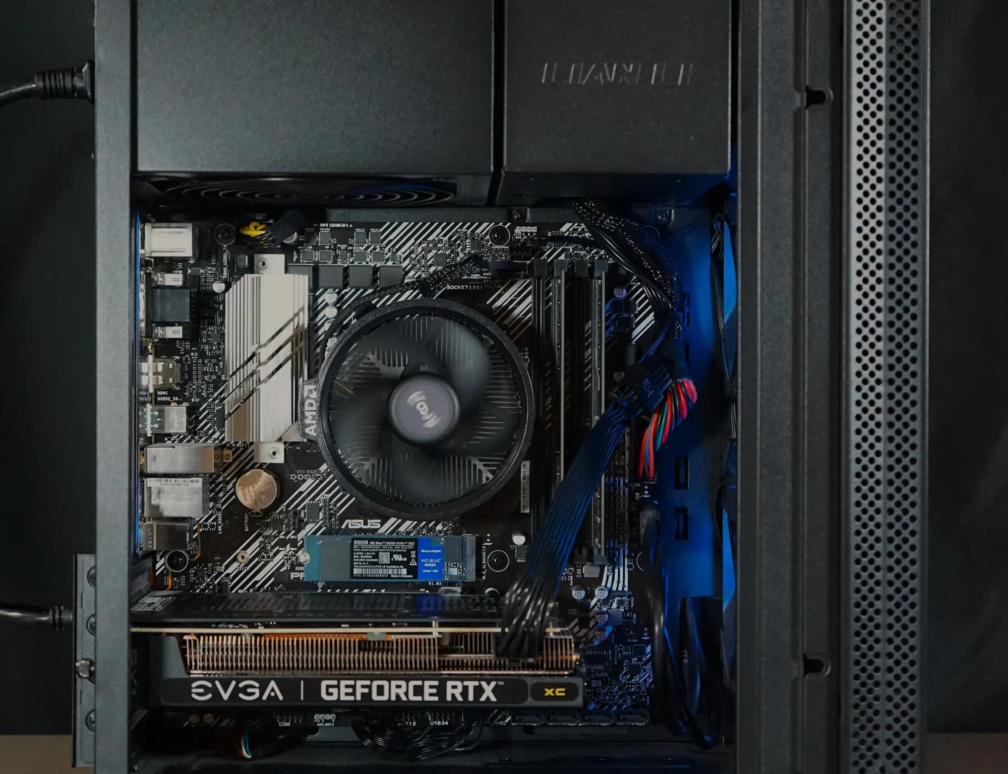 Mid Tier Gaming PC/Desktop!