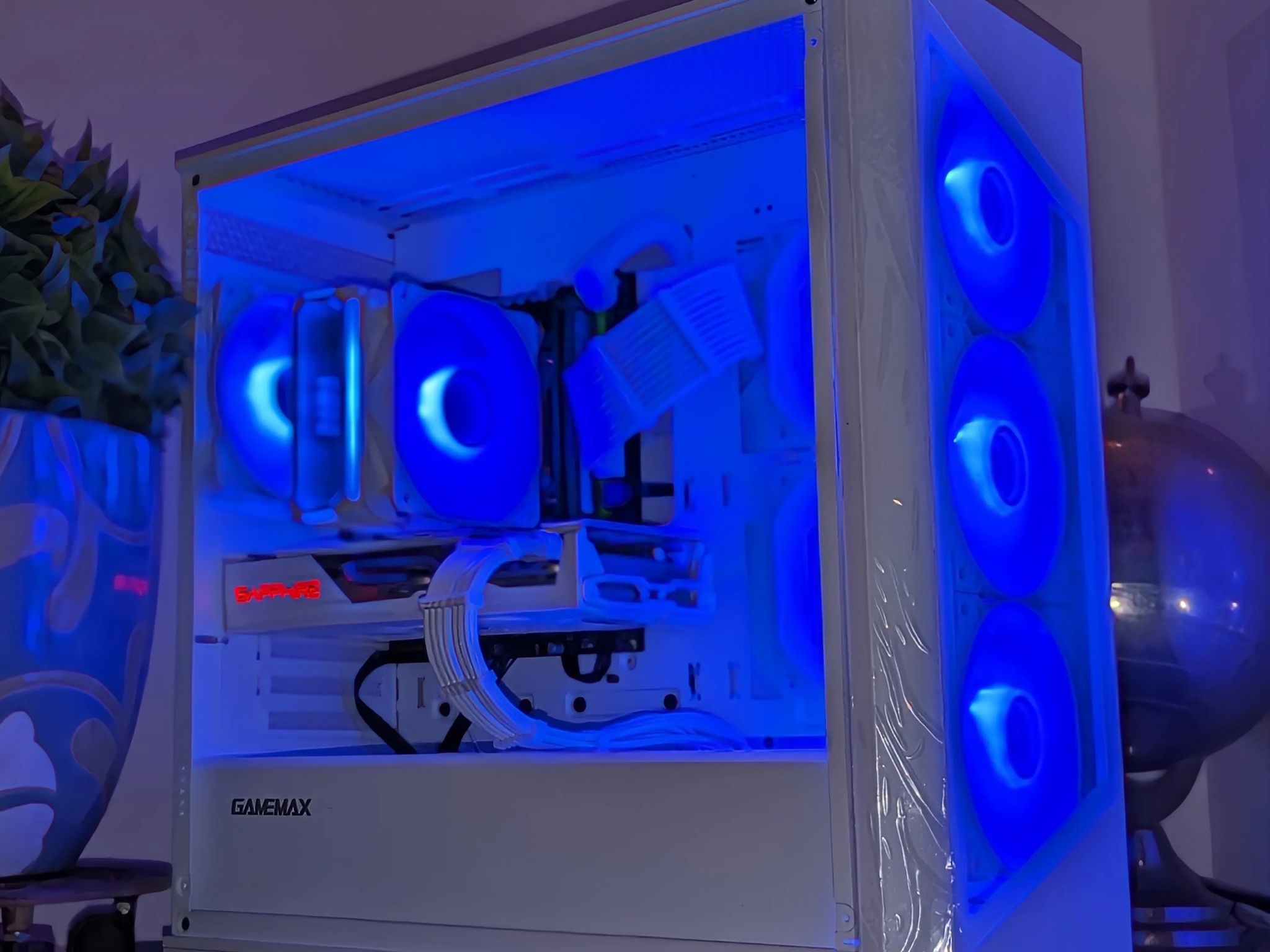 🧊👑 RX 5700XT⚙️(Intel)12-cores/24-threads ⚙️ 32GB DDR4 RAM ⚙️ 1TB(2x512GB)⚙️ Windows 11(Activated)