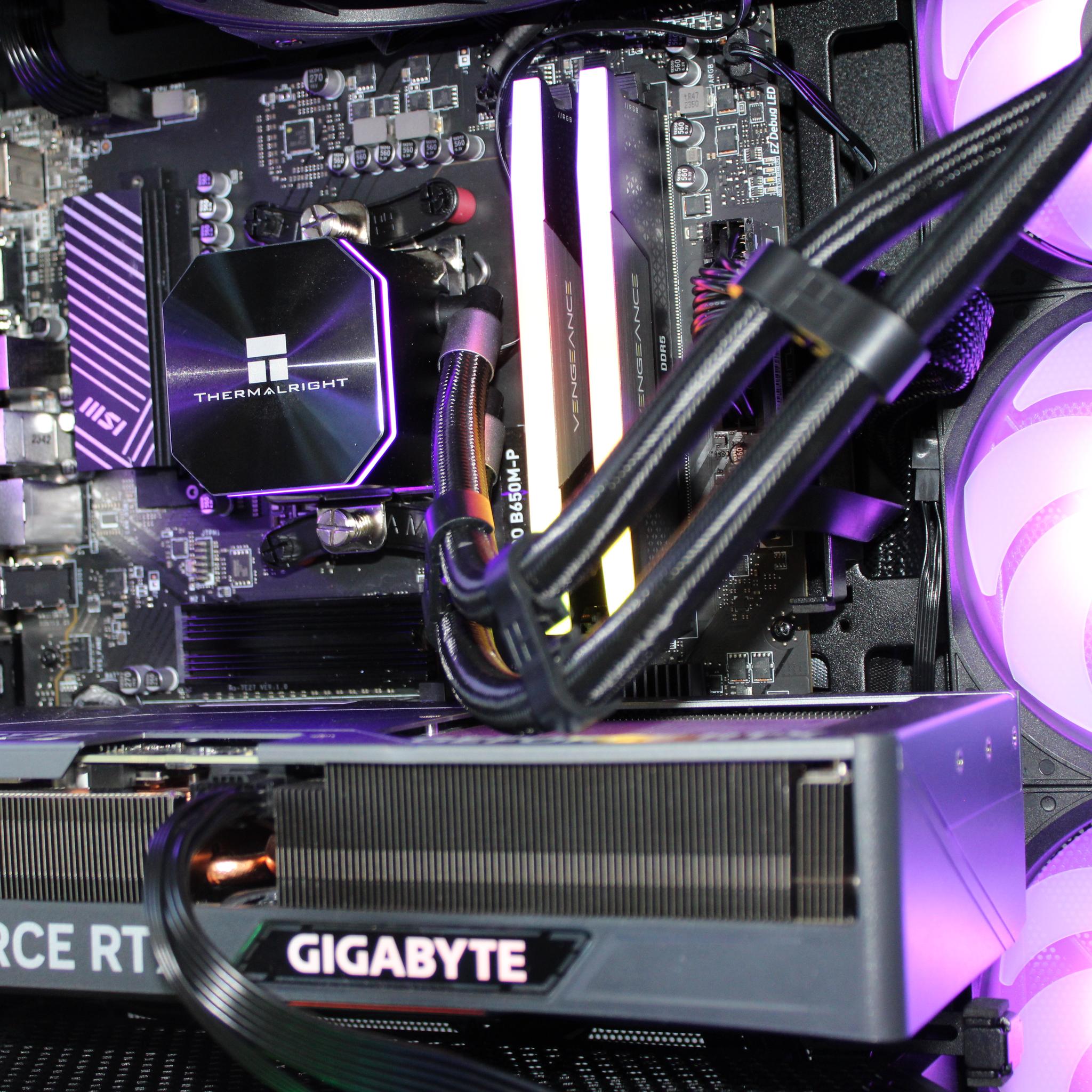 Super Smooth RTX 4070 Ti Gaming PC — Ryzen 5 7600X | 32GB DDR5 | 240mm AIO | Lian Li V100R Mini
