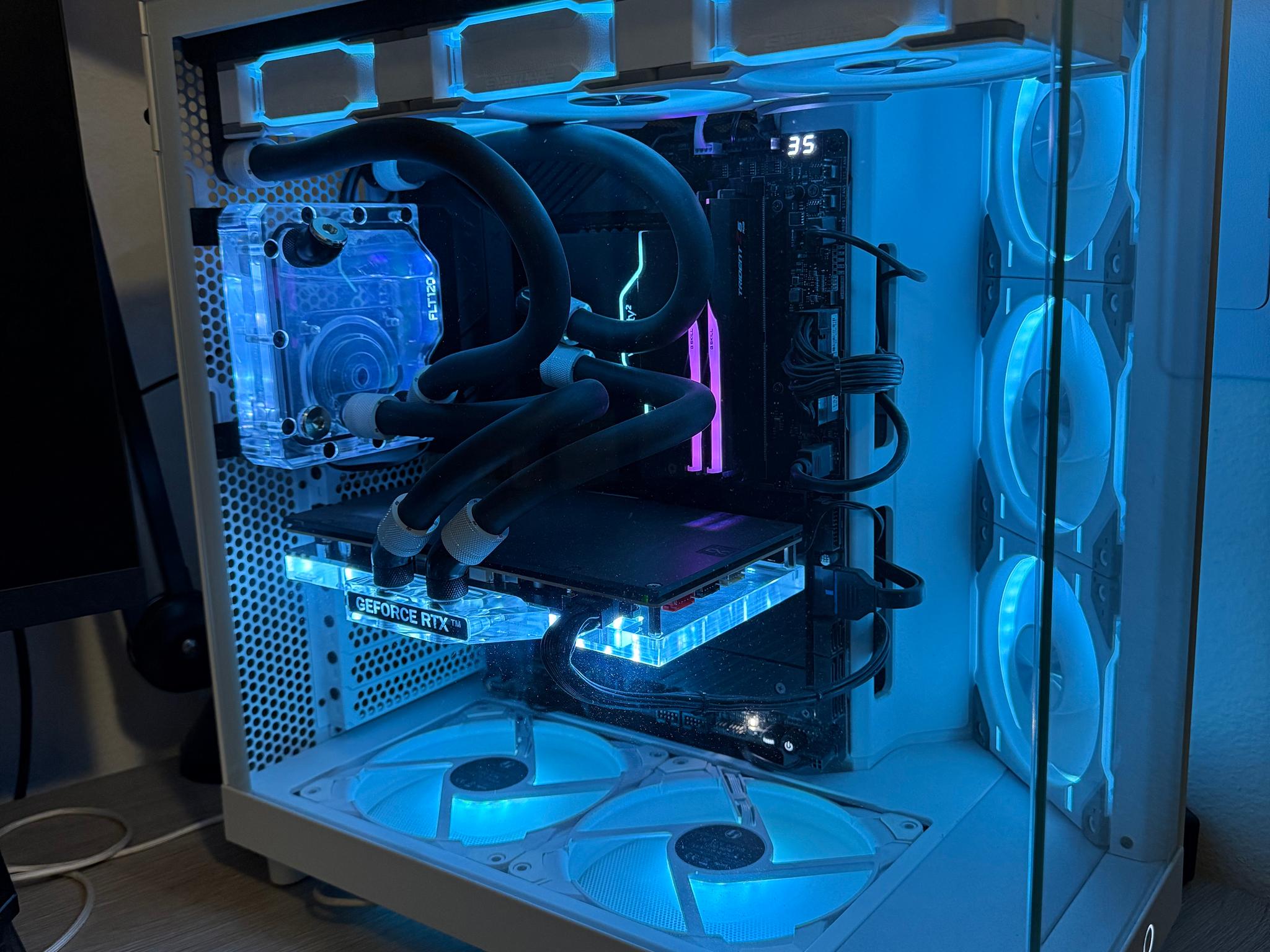 Custom Water Cooled Pc Build