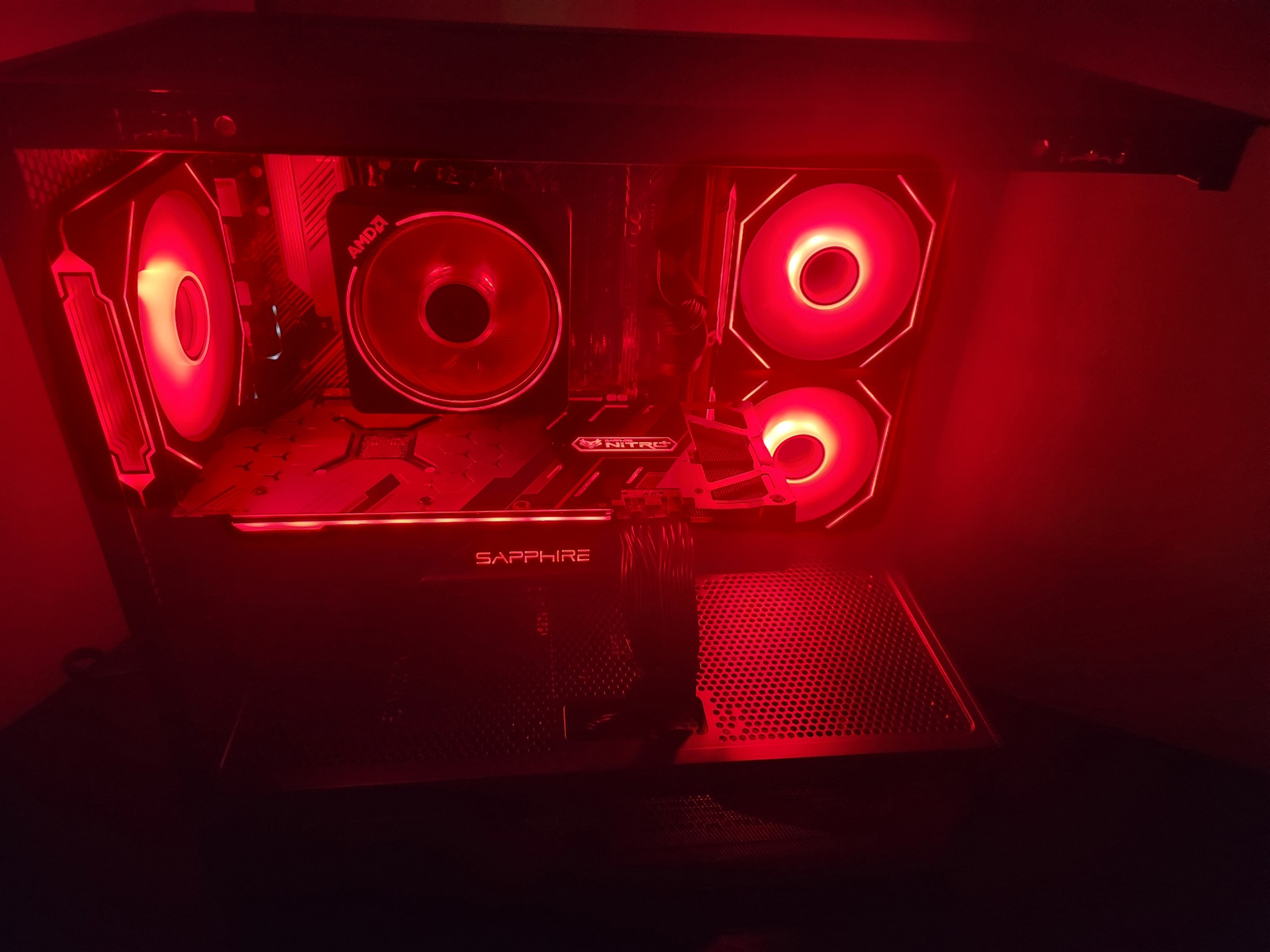 THE RED MONSTER X: Budget gaming pc!!!