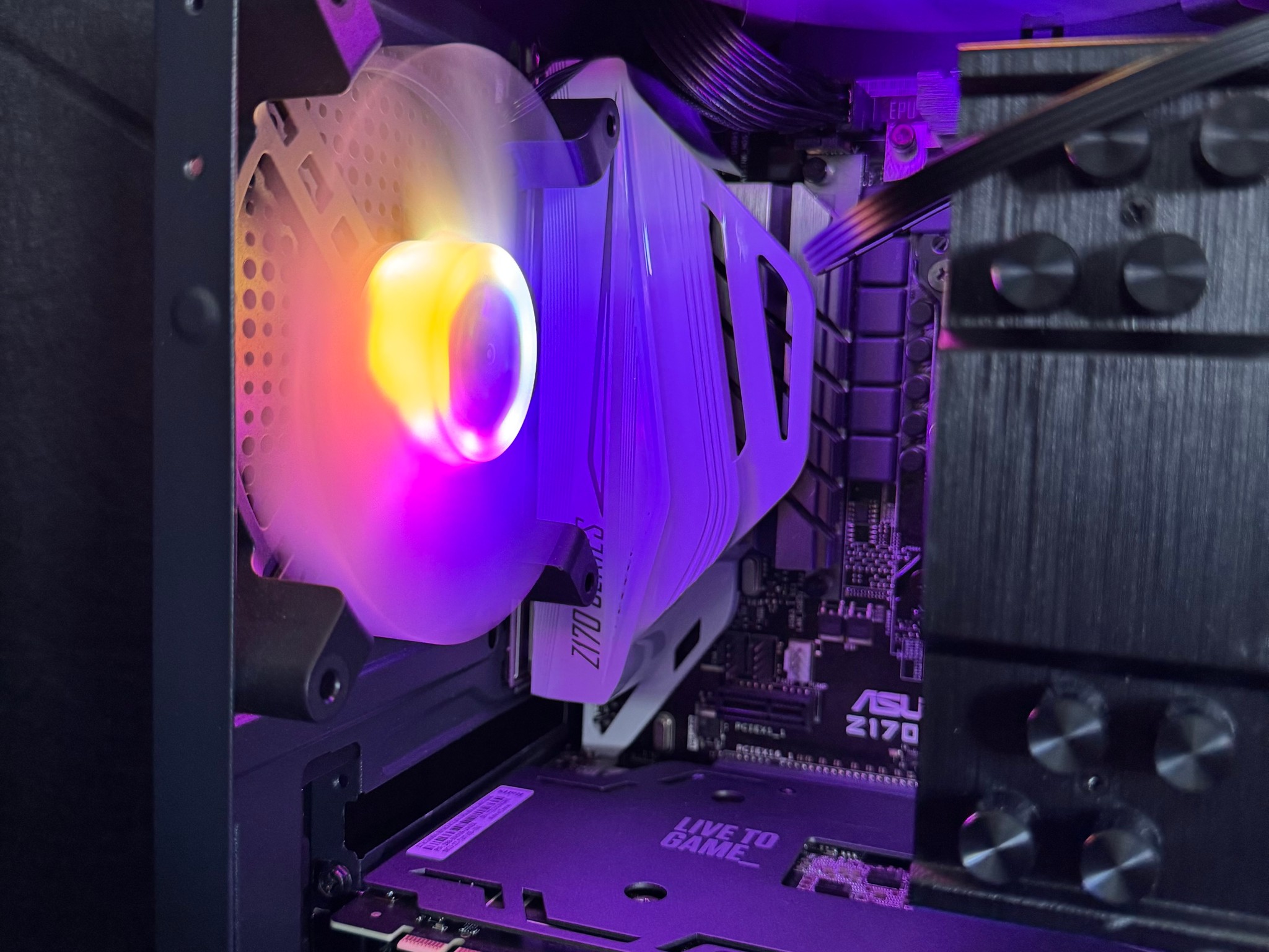 RTX 2070 Super, i7-6700K, 16GB DDR4 3200 MHz, 512GB SSD, ASUS Z170-A, Gaming PC