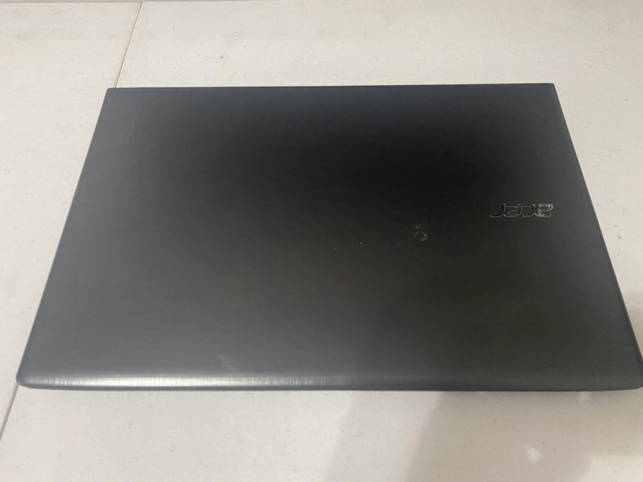 Upgraded Acer Aspire E 15 E5-576-392H 15.6"
