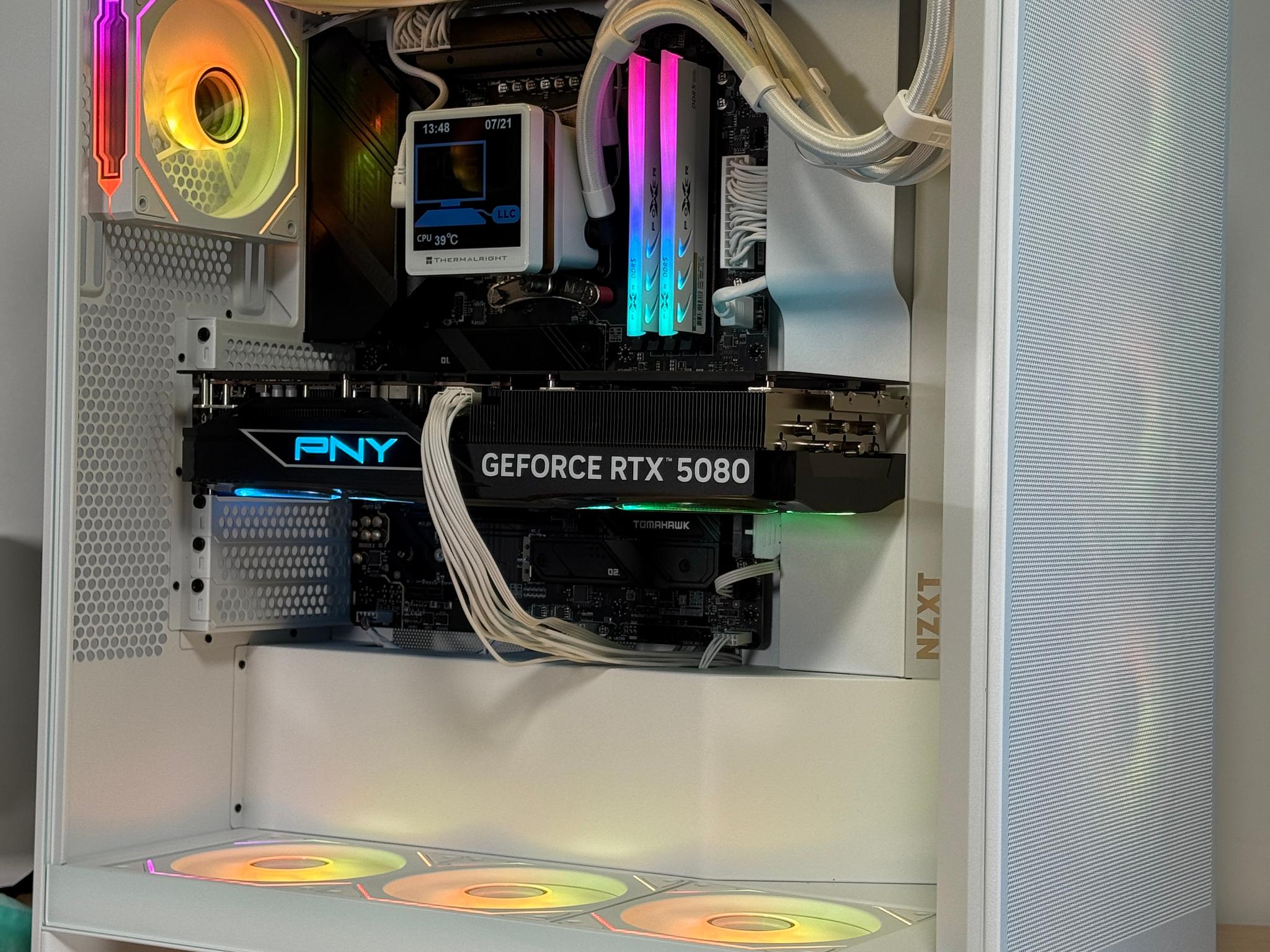 RTX 5080/Ryzen 7 9800x3d Gaming PC